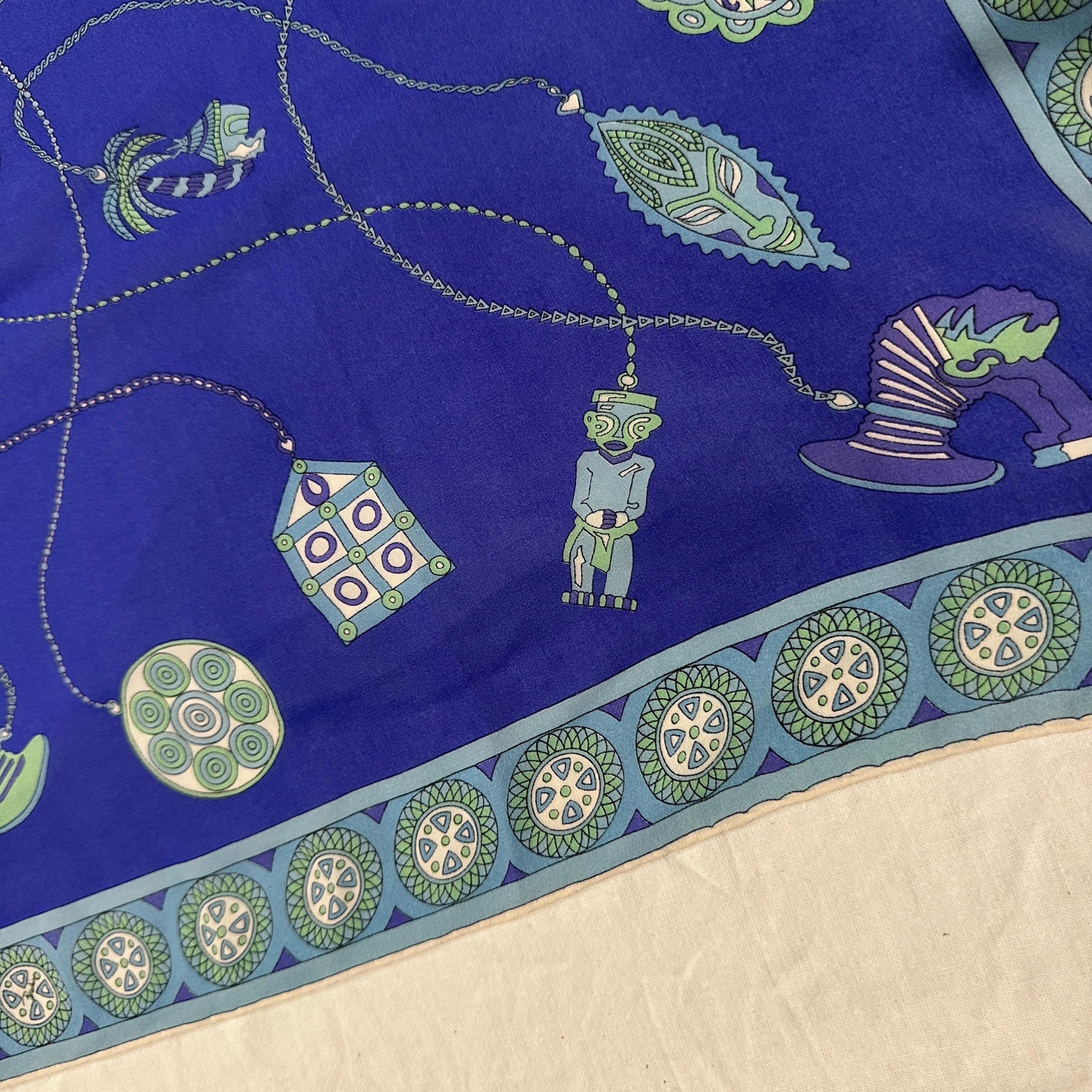 Blu Sciarpa in seta blu di Emilio Pucci ispirata al Tribal Art degli anni '90 in vendita