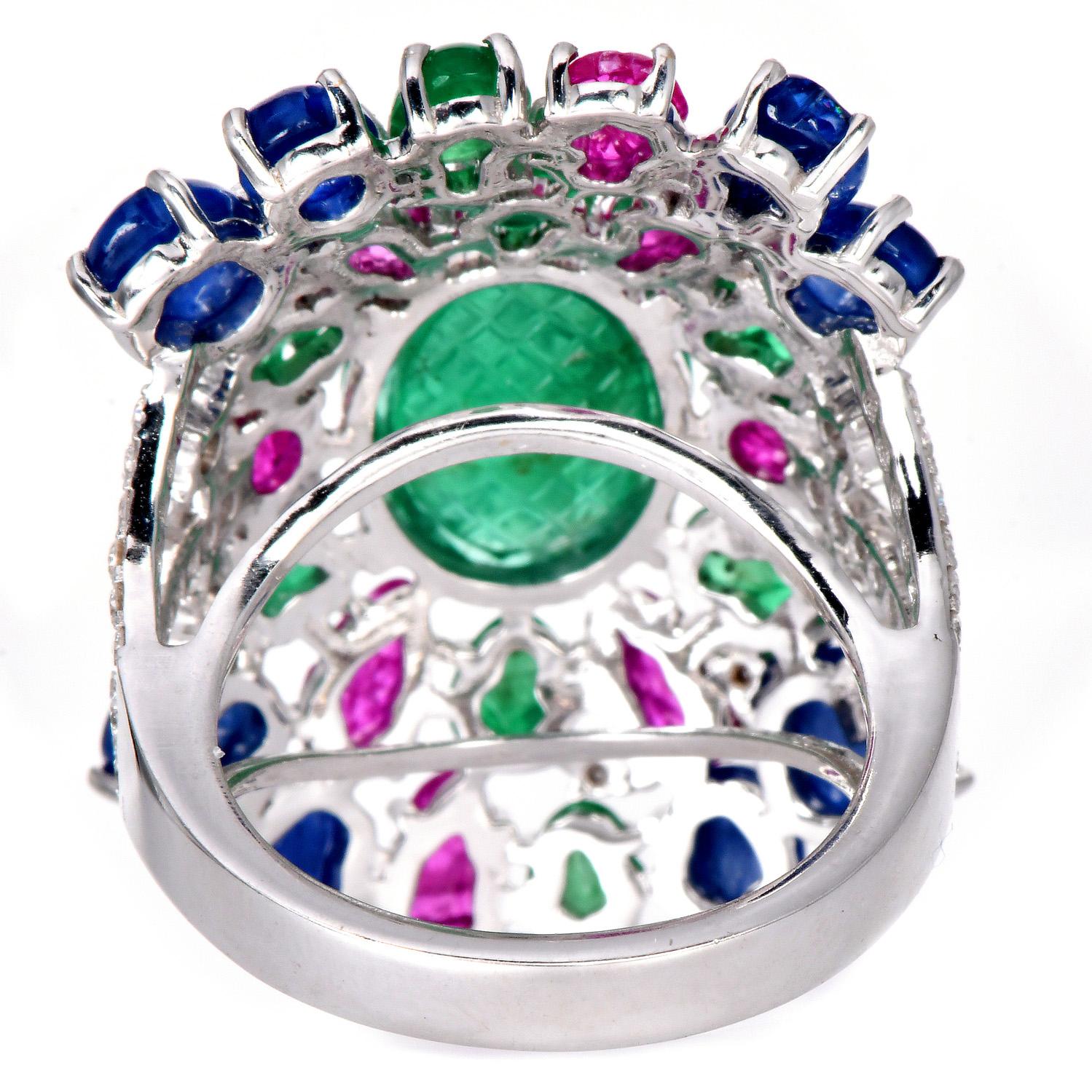 1990s Tutti Frutti 18K Gold Carved Floral Cocktail Ring 1