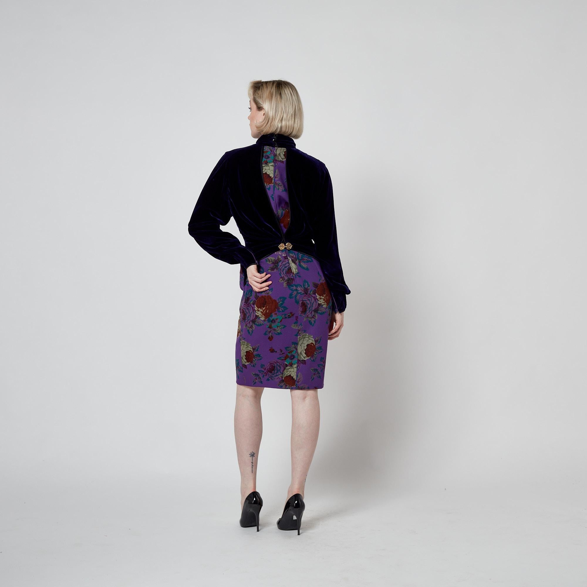 Abito floreale in velluto viola Ungaro Paralelle anni '90 in vendita 3