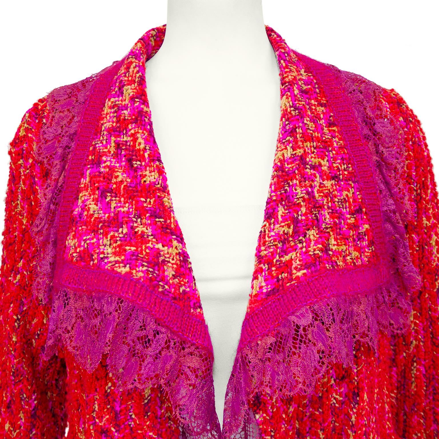 Cardigan Ungaro en tweed et dentelle rose et violet des années 1990  Bon état - En vente à Toronto, Ontario