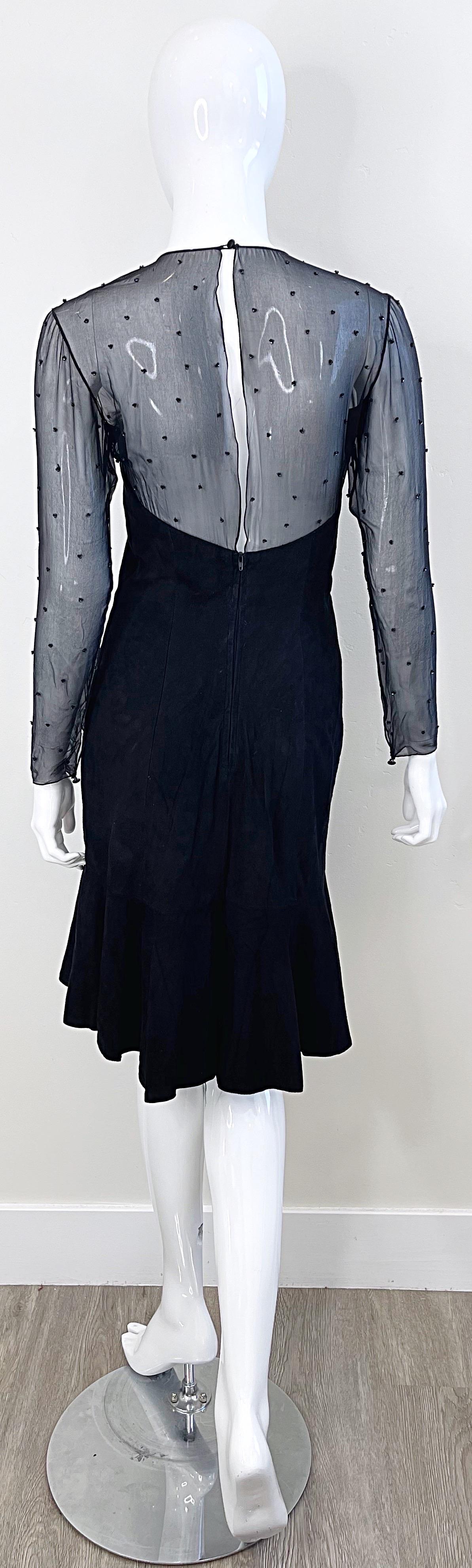 1990 Vakko Size 4 Suede Noir Cuir Chiffon perlé Vintage 90s Bodycon Dress en vente 8