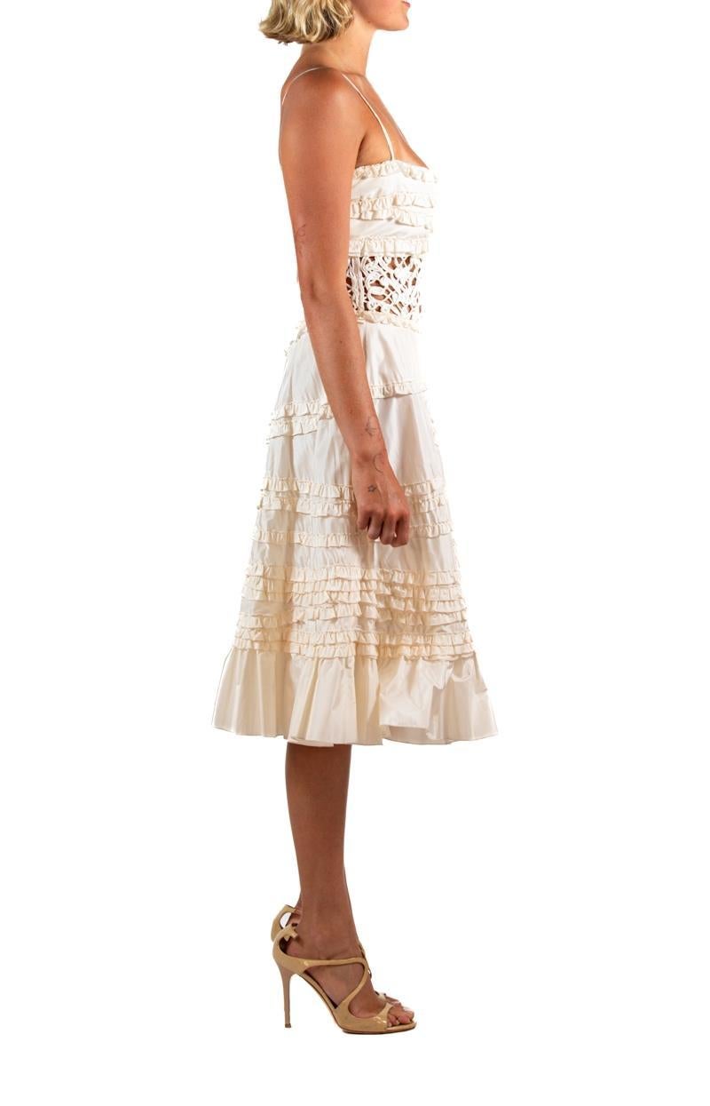 Women's 1990S Valentino Cream Ruffled Silk Taffeta & Lace Cocktail Dress For Sale