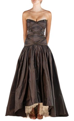 1990S Valentino Dunkel Schokolade Braun Seide Taft Trägerlos Kleid Laufsteg Muster