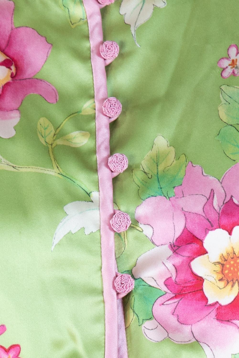 1990S Valentino Lime Green & Pink Silk Floral Runway Sample Top For Sale 2
