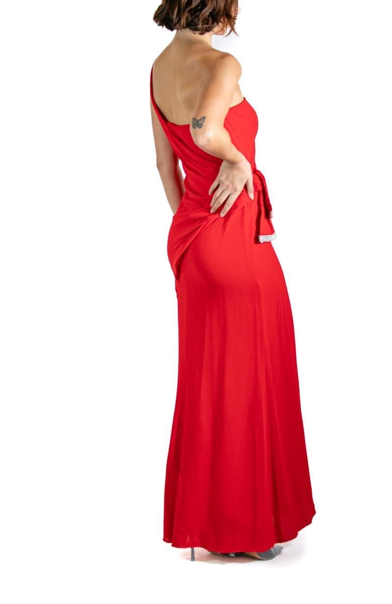 1990S VALENTINO Vestido de seda rojo con tachuelas de cristal en Bueno estado para la venta en New York, NY