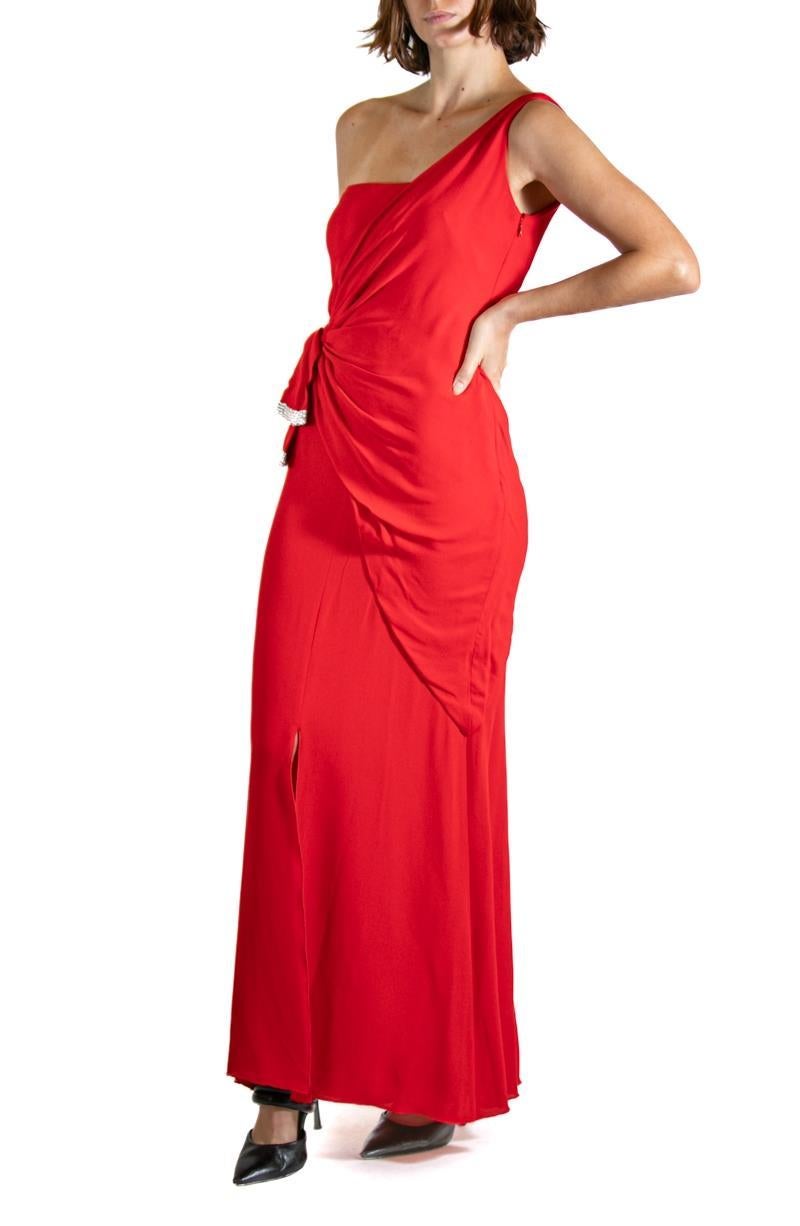 1990S VALENTINO Vestido de seda rojo con tachuelas de cristal en venta 3
