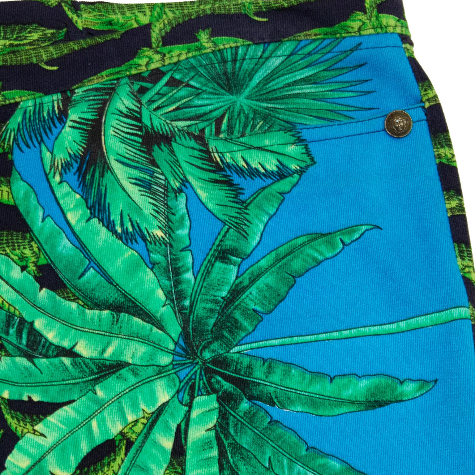 Vaqueros Versace de los 90 con estampado de cocodrilo y palmeras Azul en venta