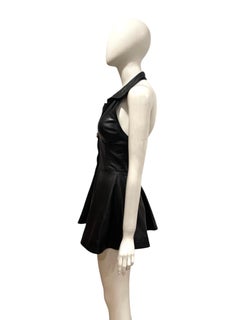 1990 Versace - Mini robe dos nu en cuir noir avec fermeture éclair sur le devant