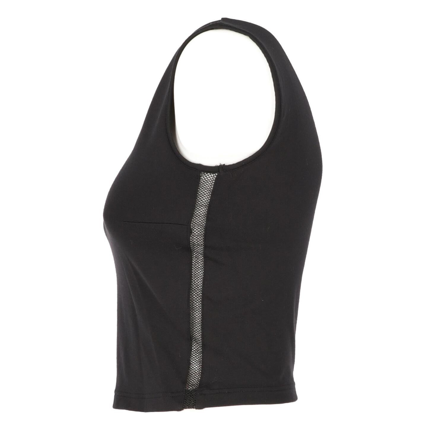 Versace Intensive sleeveless top in stretch fabric with thin mesh side bands.

The product has a little wear on the mesh as shown in the pictures.
Years: 90s

Made in Italy

Size: 42 IT

Flat measurements

Height: 40 cm
Bust: 37 cm