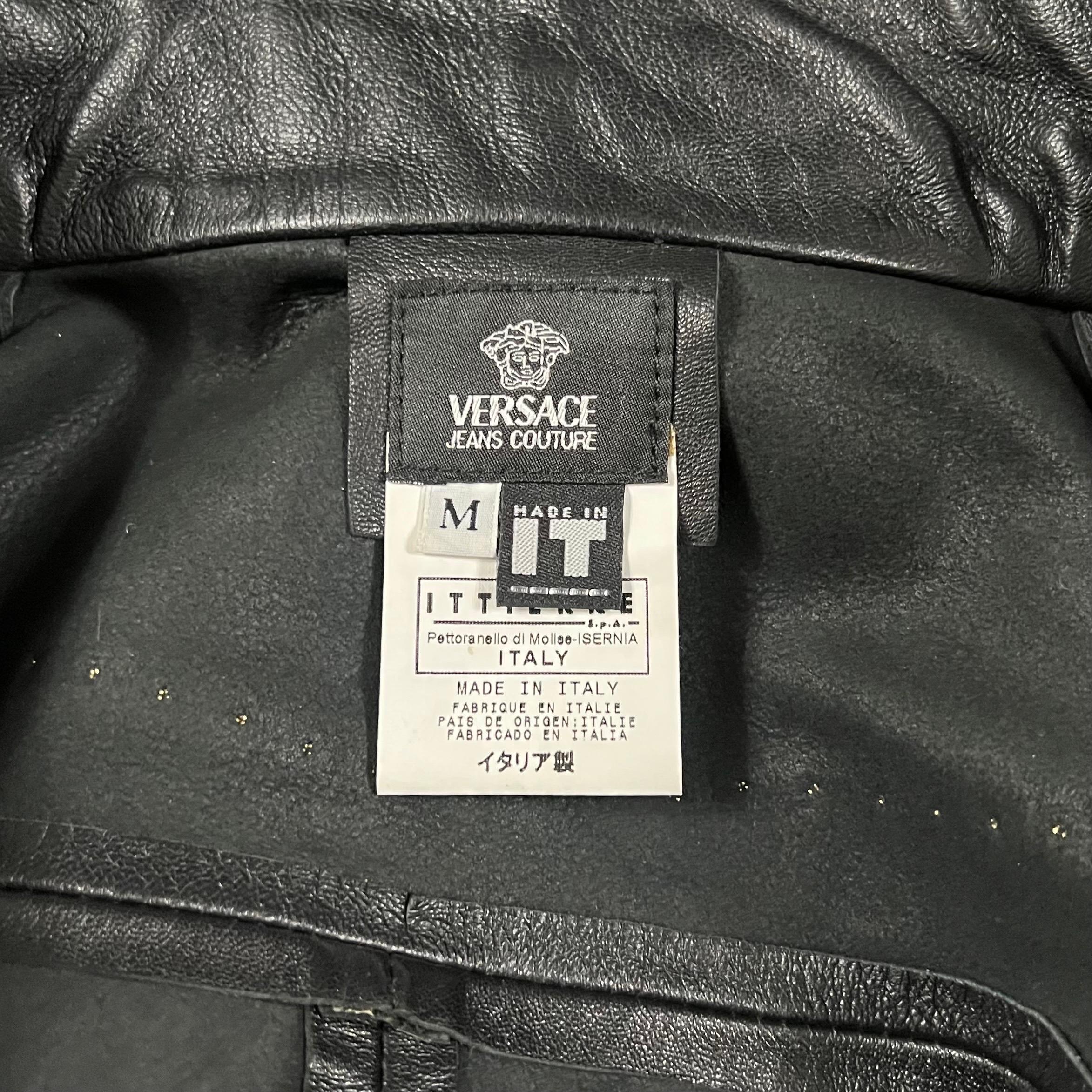 Gilet motard Versace Jeans Couture des années 1990 en vente 3