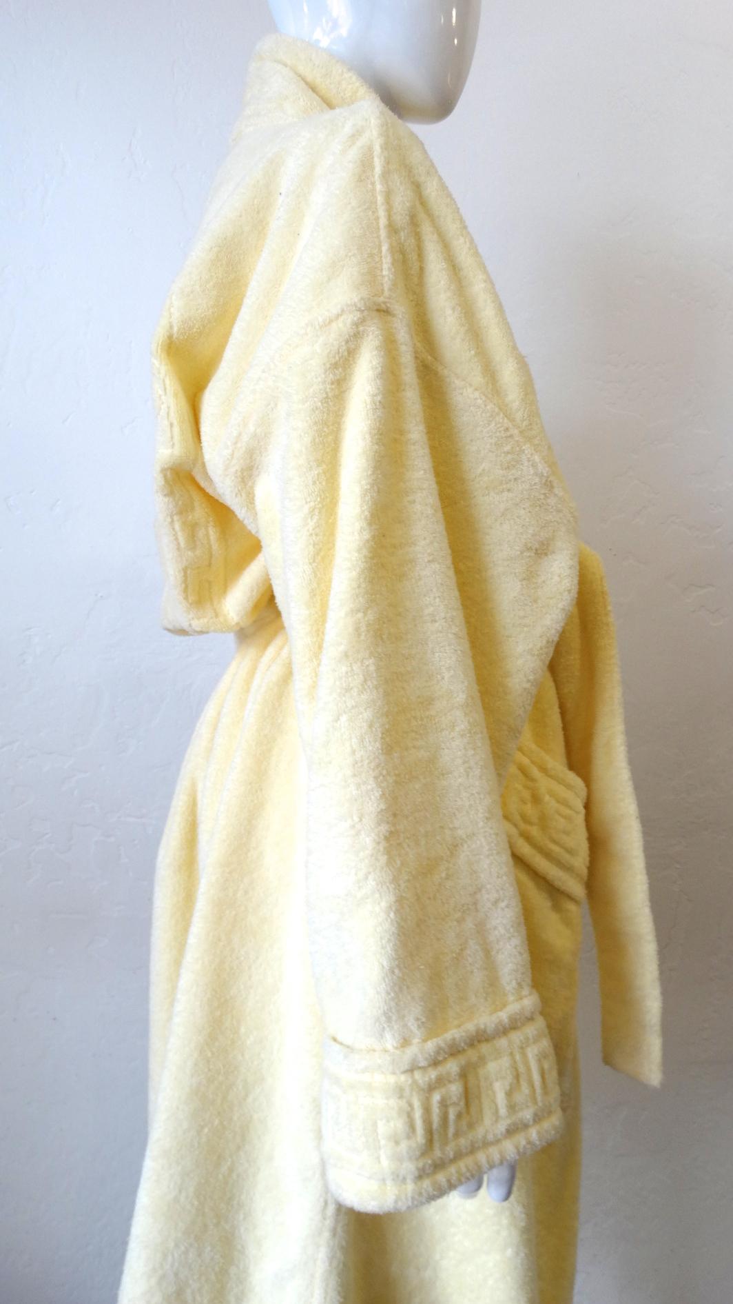 1990s Versace Medusa Head Bathrobe In Good Condition In Scottsdale, AZ