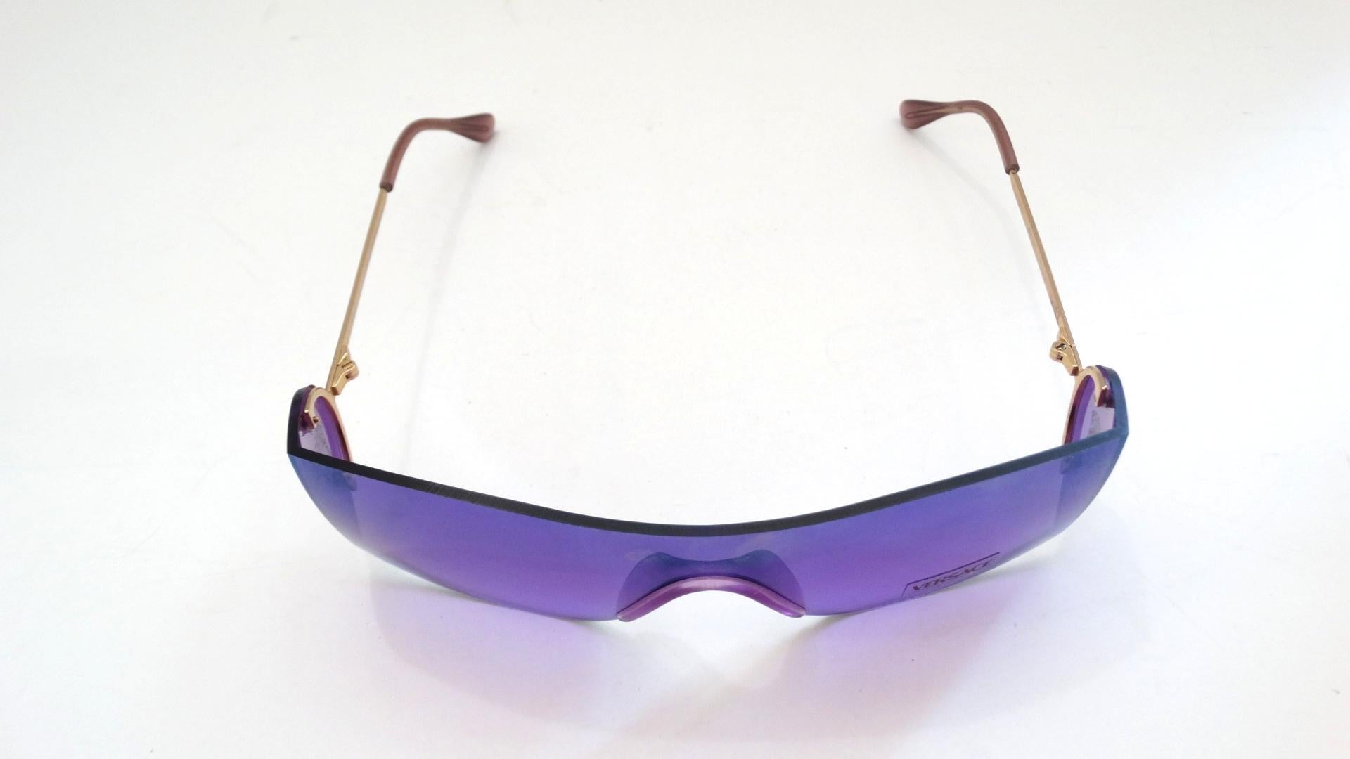 1990s Versace Purple Iridescent Shield Sunglasses In Good Condition In Scottsdale, AZ