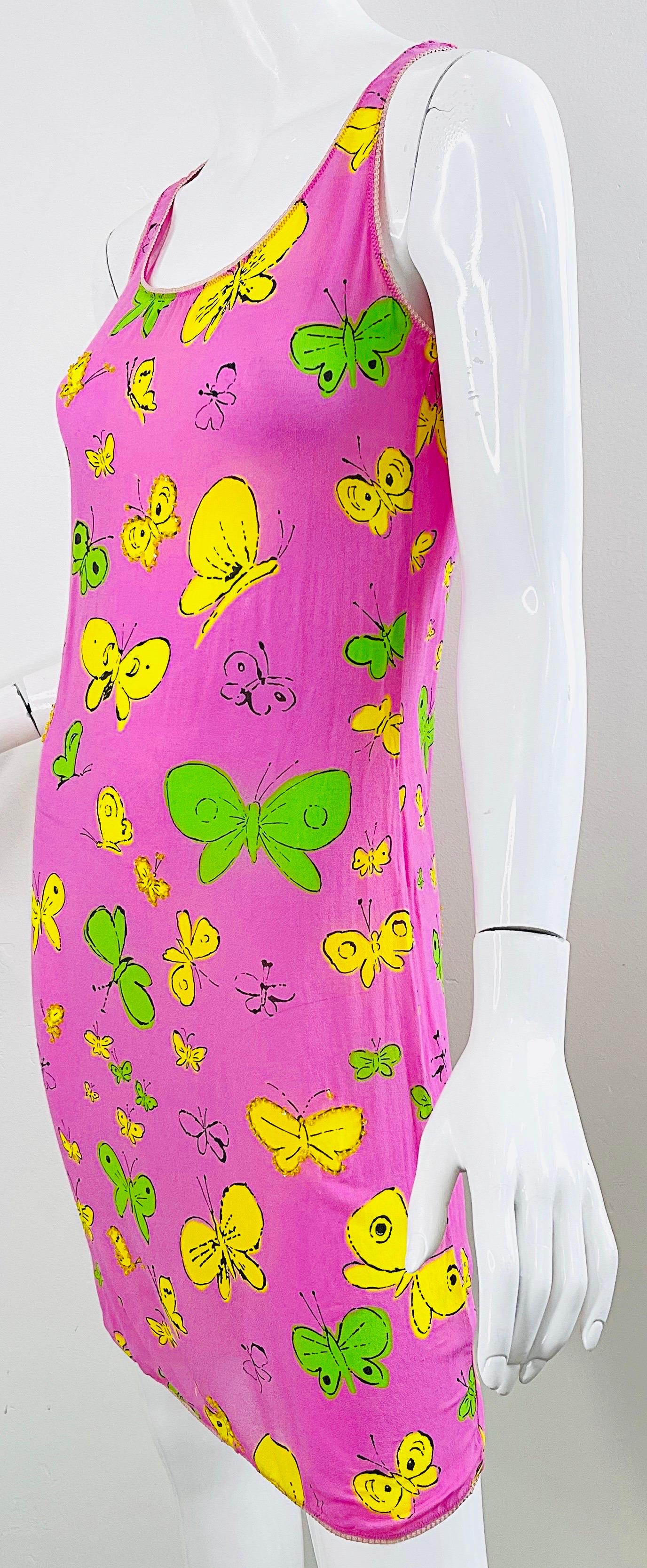 Versus Gianni Versace - Robe à papillons et cardigan en perles rose vif, années 1990 en vente 9