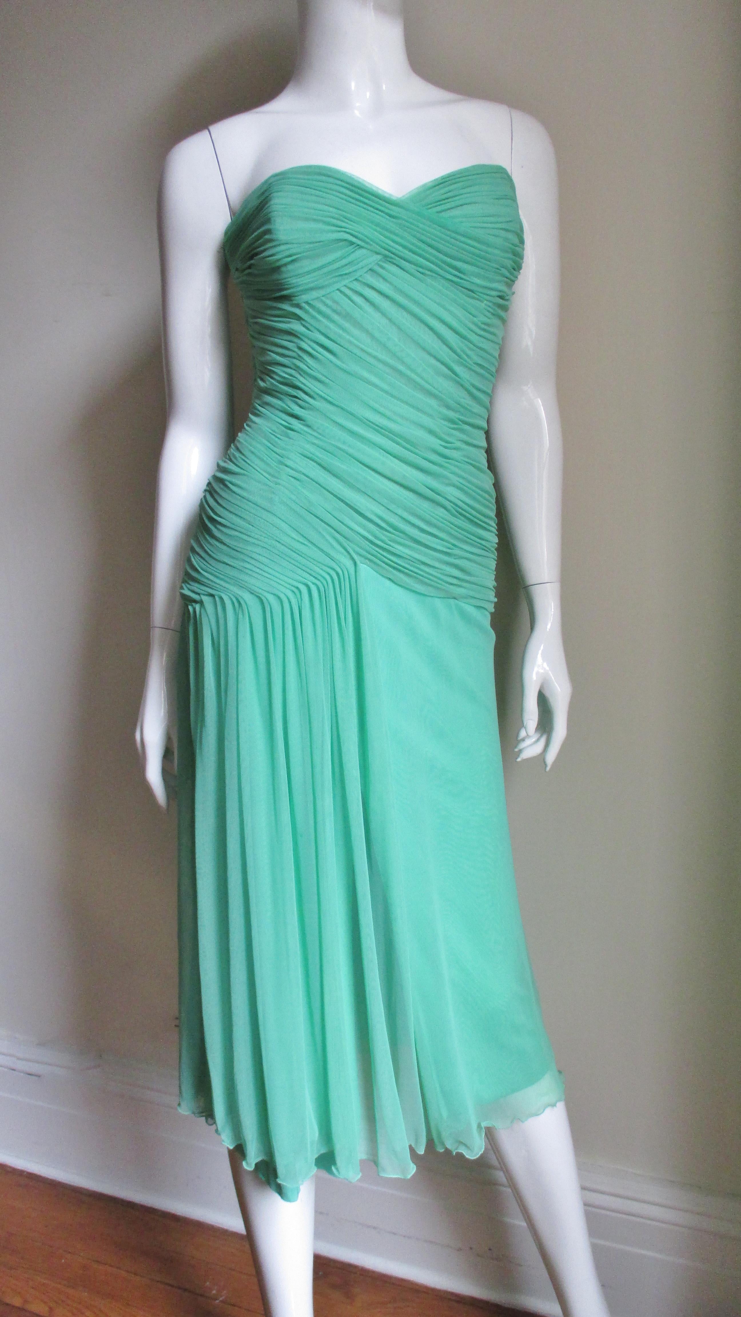 Women's Vicky Tiel Ruched Strapless Dress For Sale