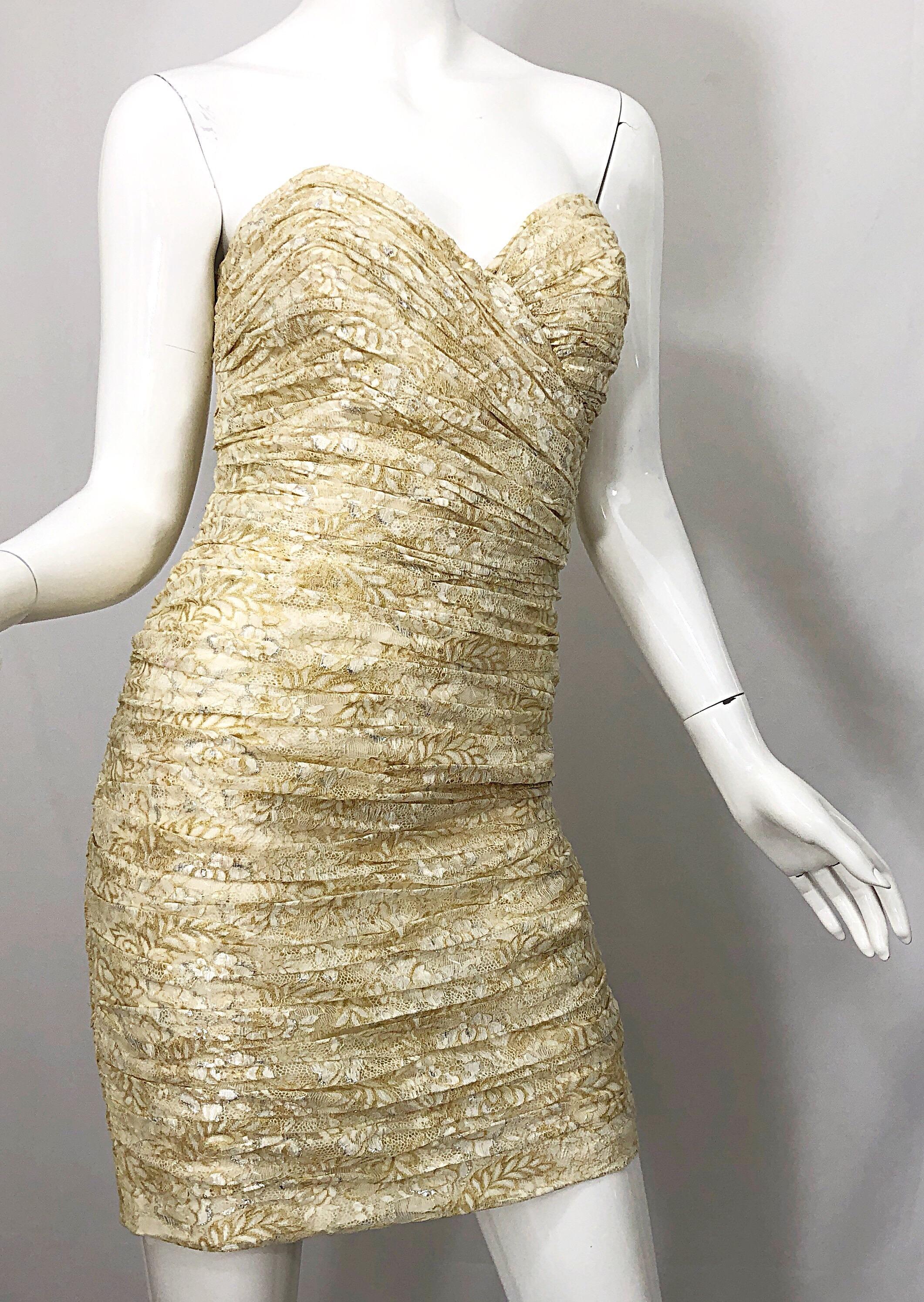 1990s Vicky Tiel Size 8 Gold + Ivory Lace Vintage 90s Strapless Mini Dress For Sale 1