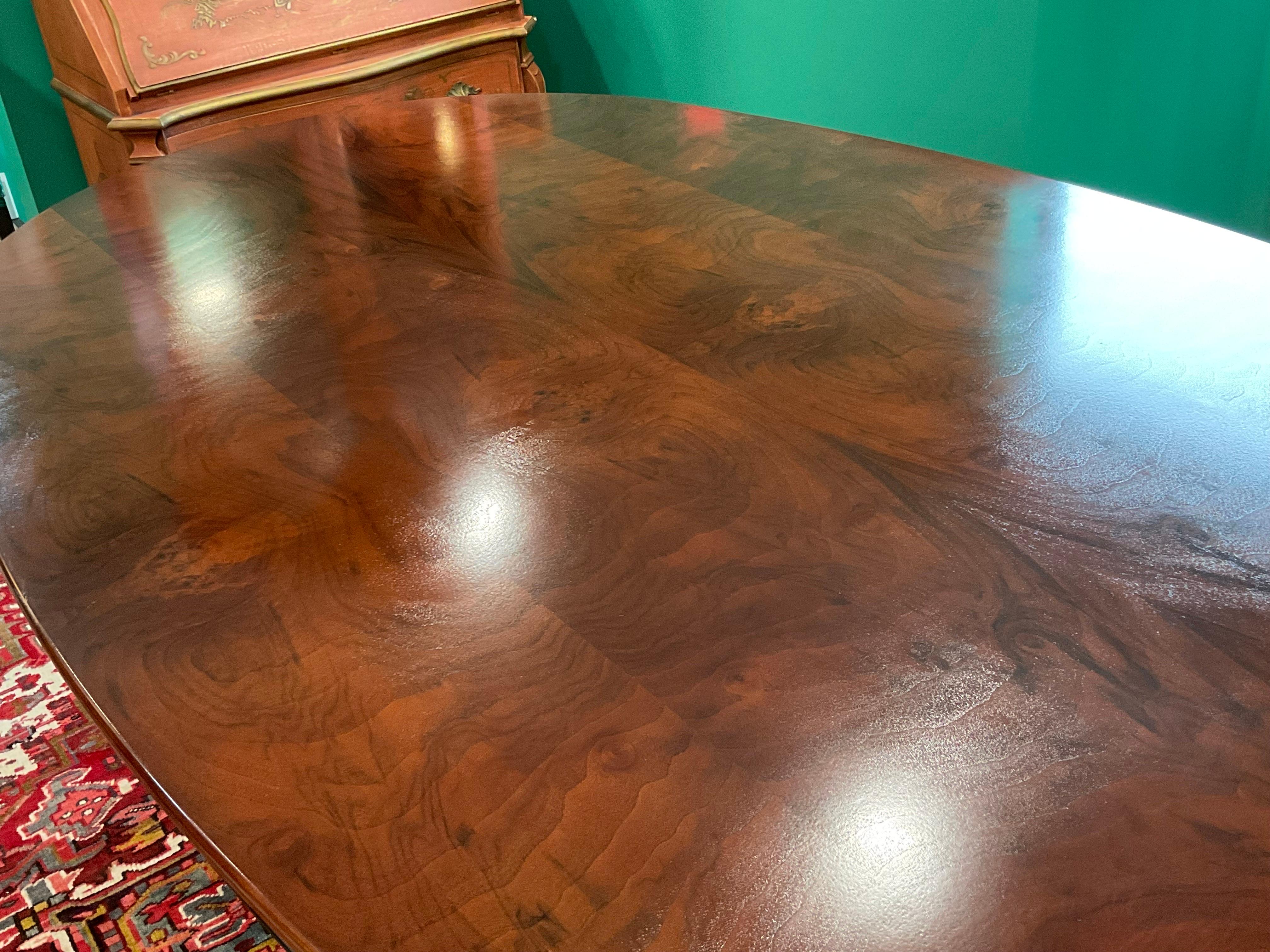 1990s Vintage Biedermeier Oval Dining Table 1