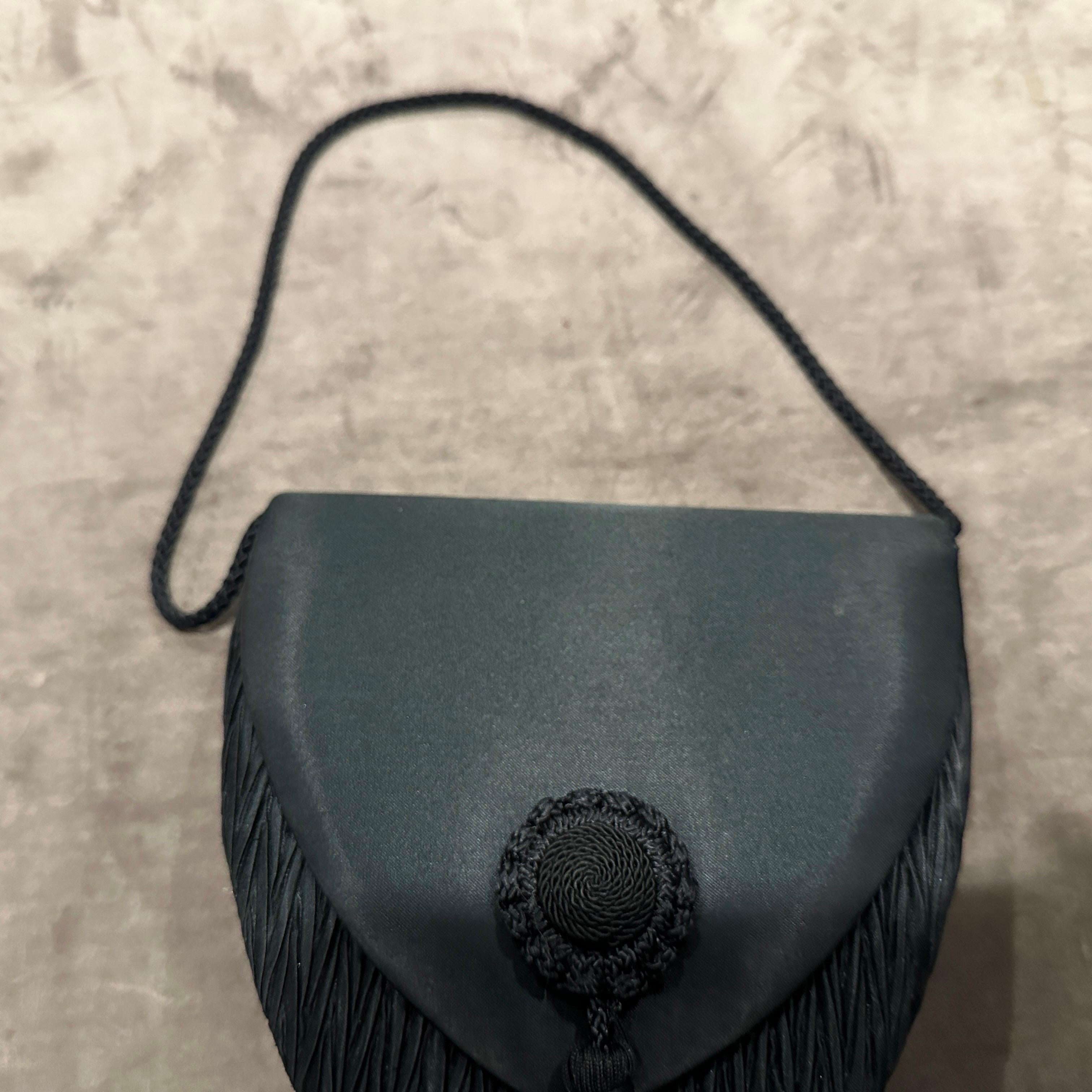 Sac à main en soie noire vintage des années 1990 de Van Cleef & Arpels Excellent état - En vente à Aci Castello, IT