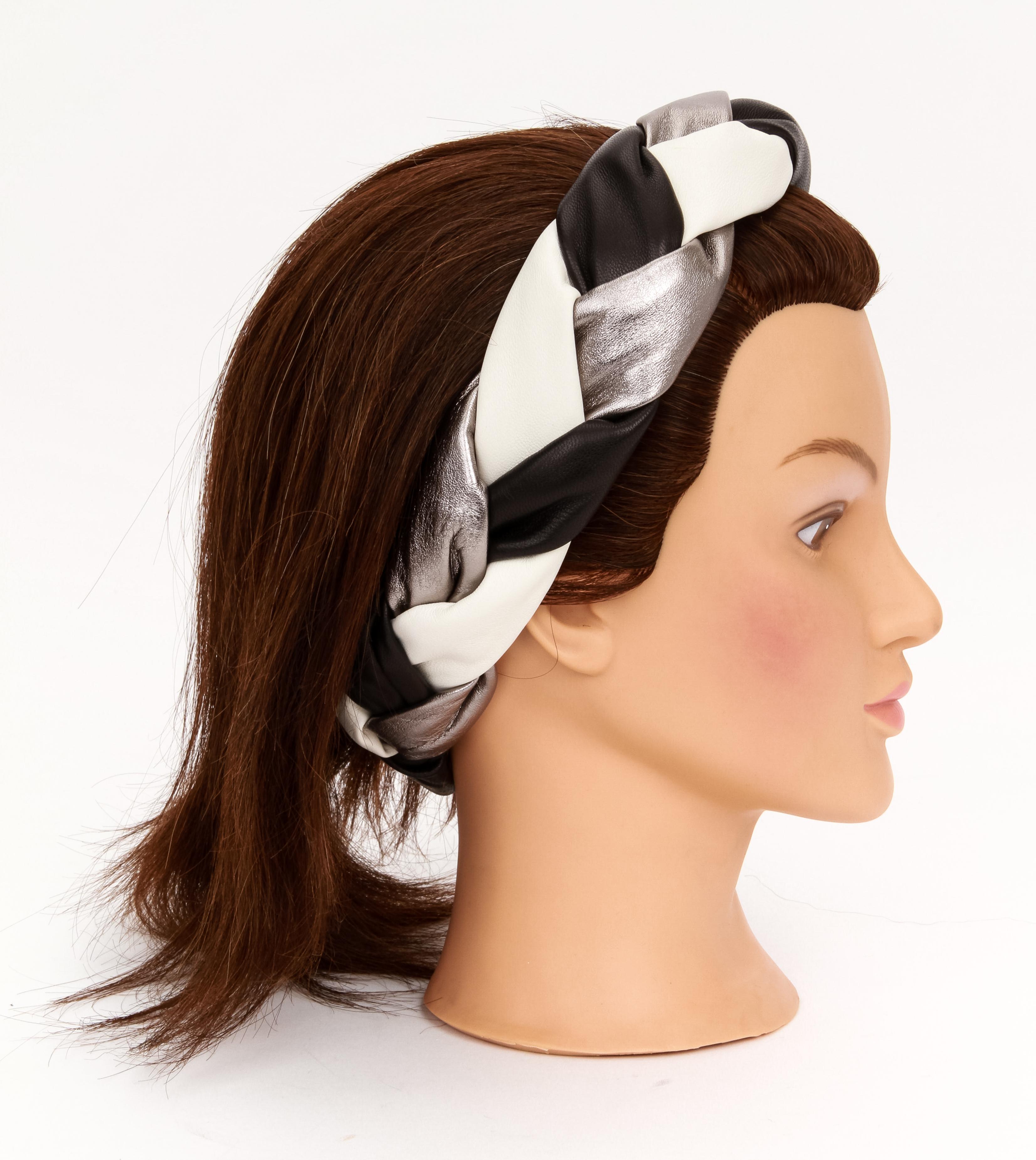 1990er Vintage Chanel geflochtenes Vintage-Leder-Kopfband (Beige)