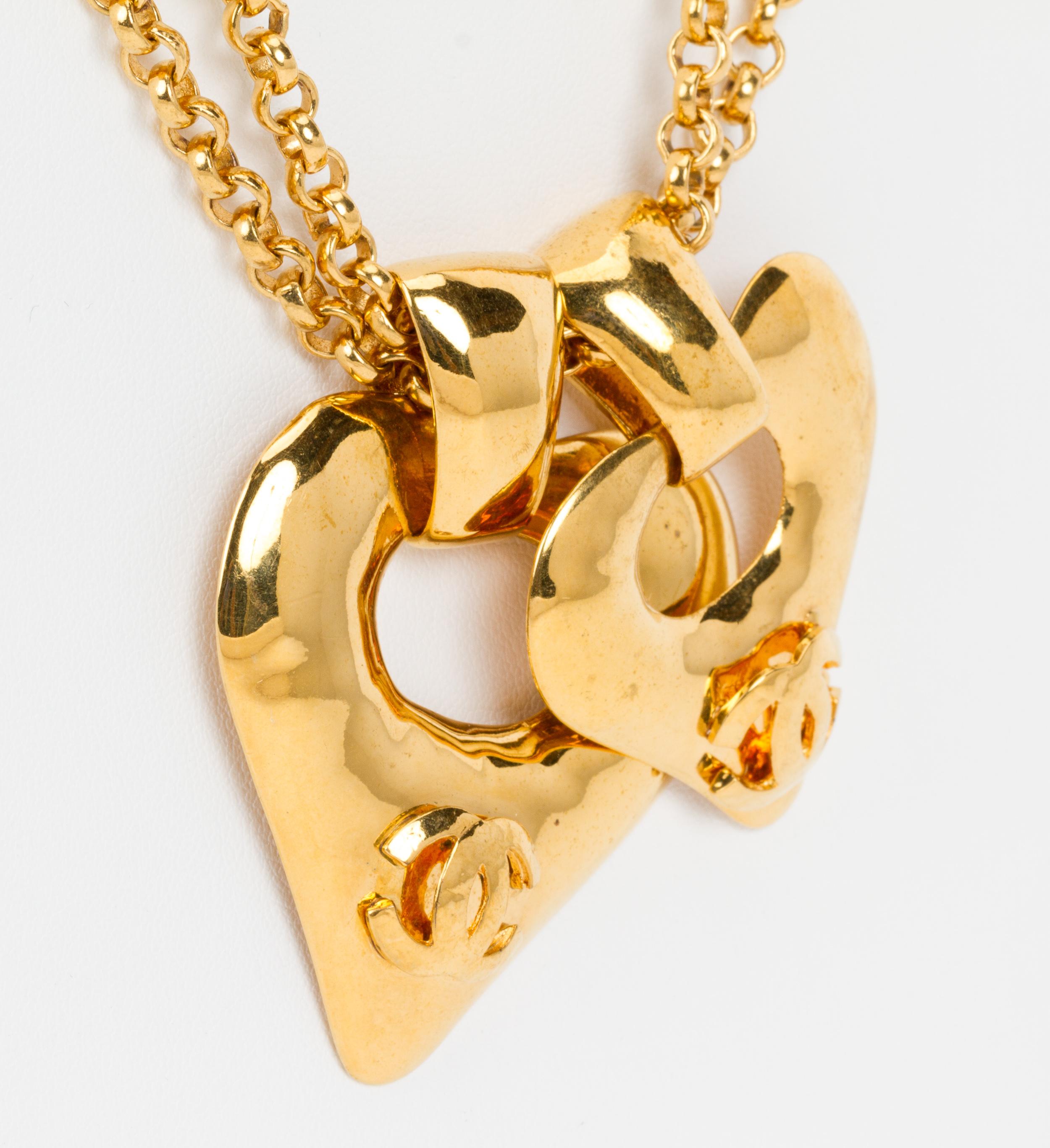 chanel necklace heart pendant