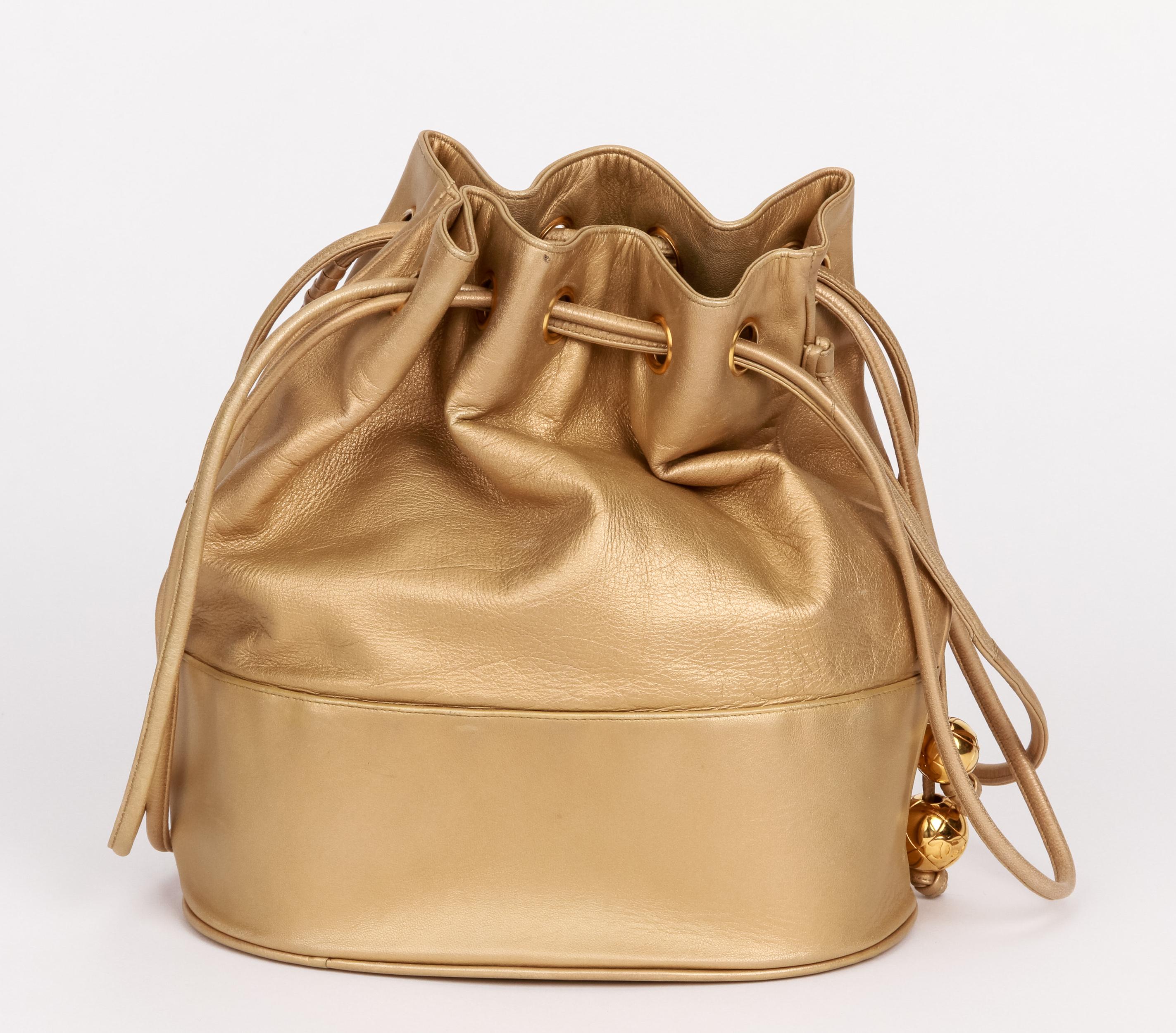 chanel bucket bag