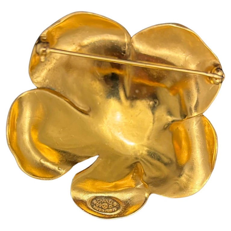 1990s Vintage CHANEL Gold Toned Camellia Brooch For Sale at 1stDibs