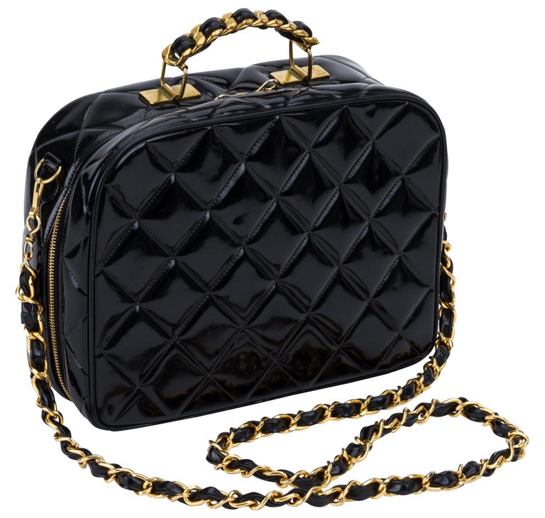 Chanel hard case clutch Clearance
