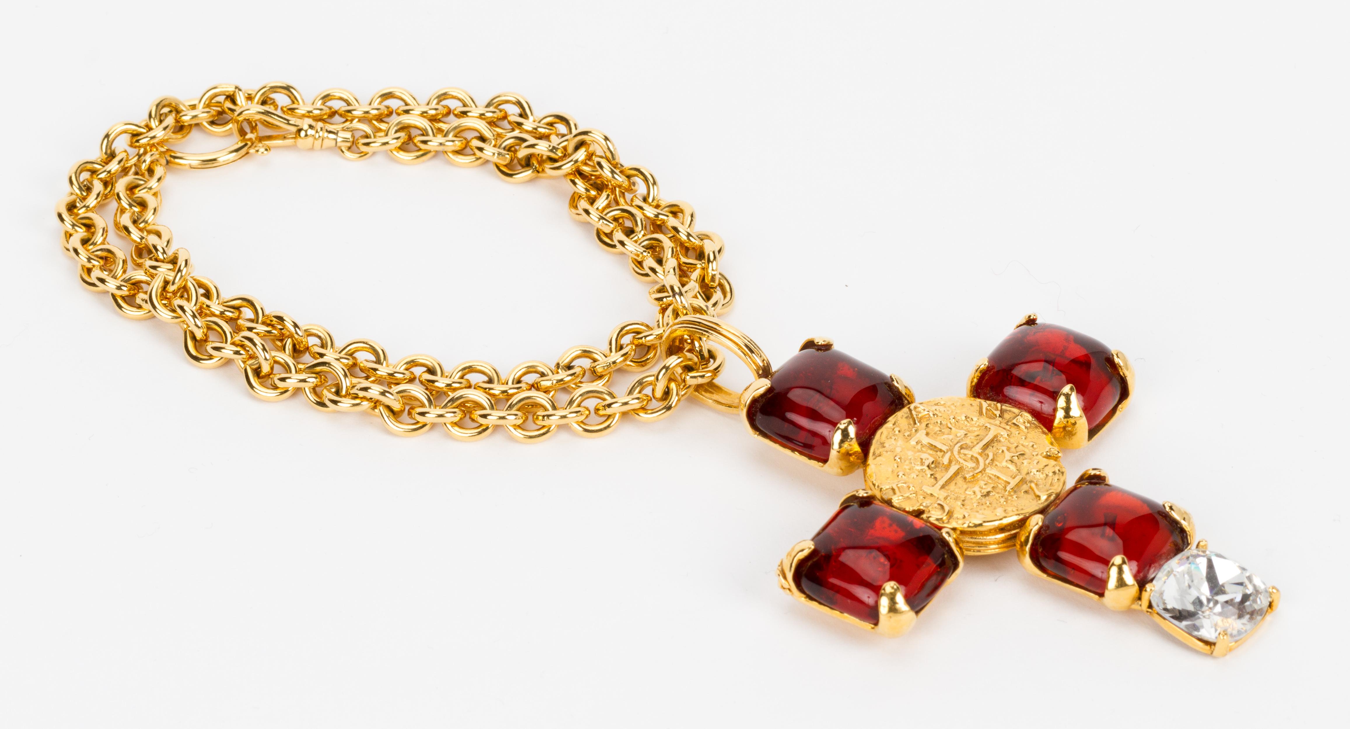1990's Vintage Chanel Rare Gripoix Cross Necklace 2