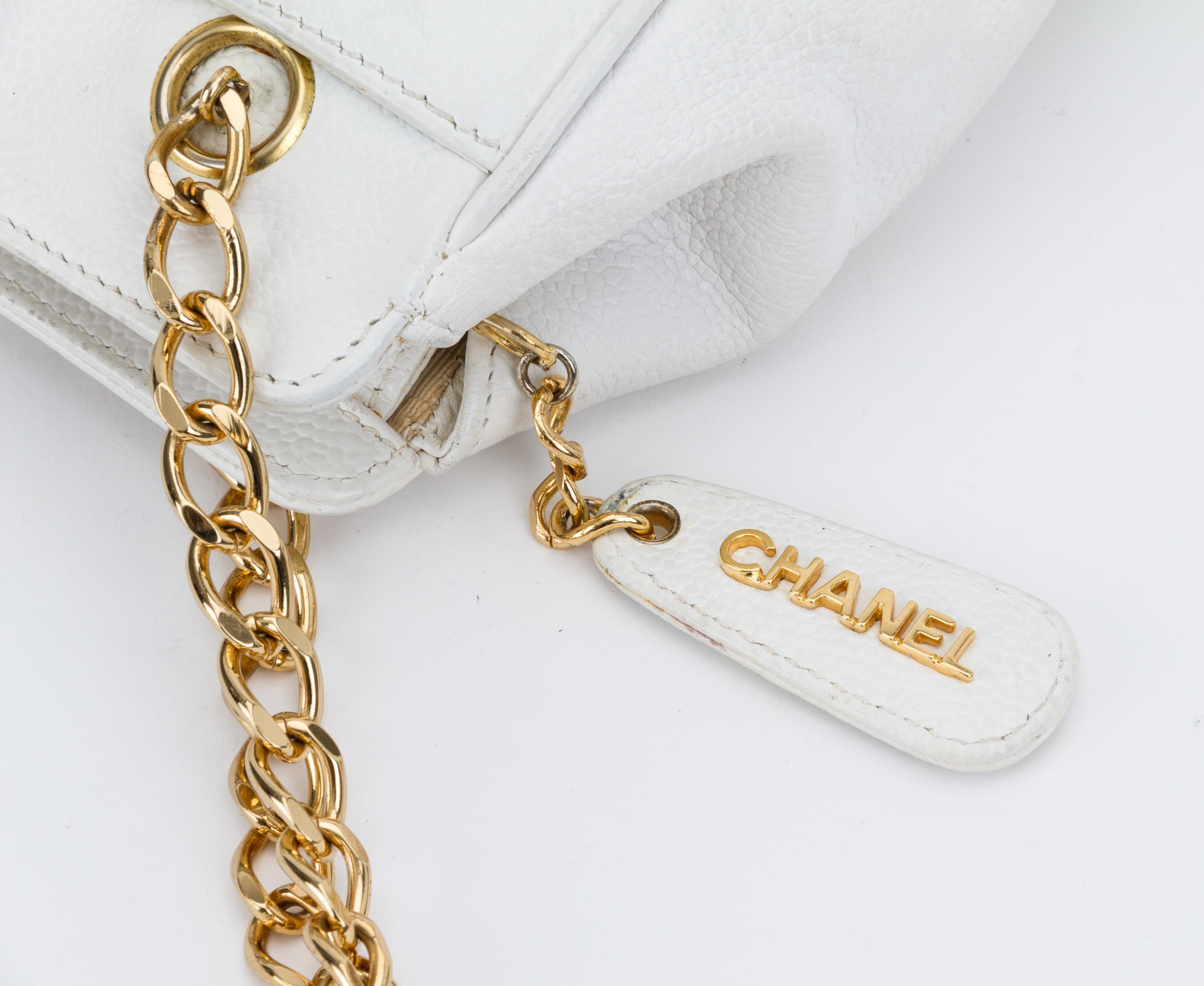 chanel caviar shoulder bag