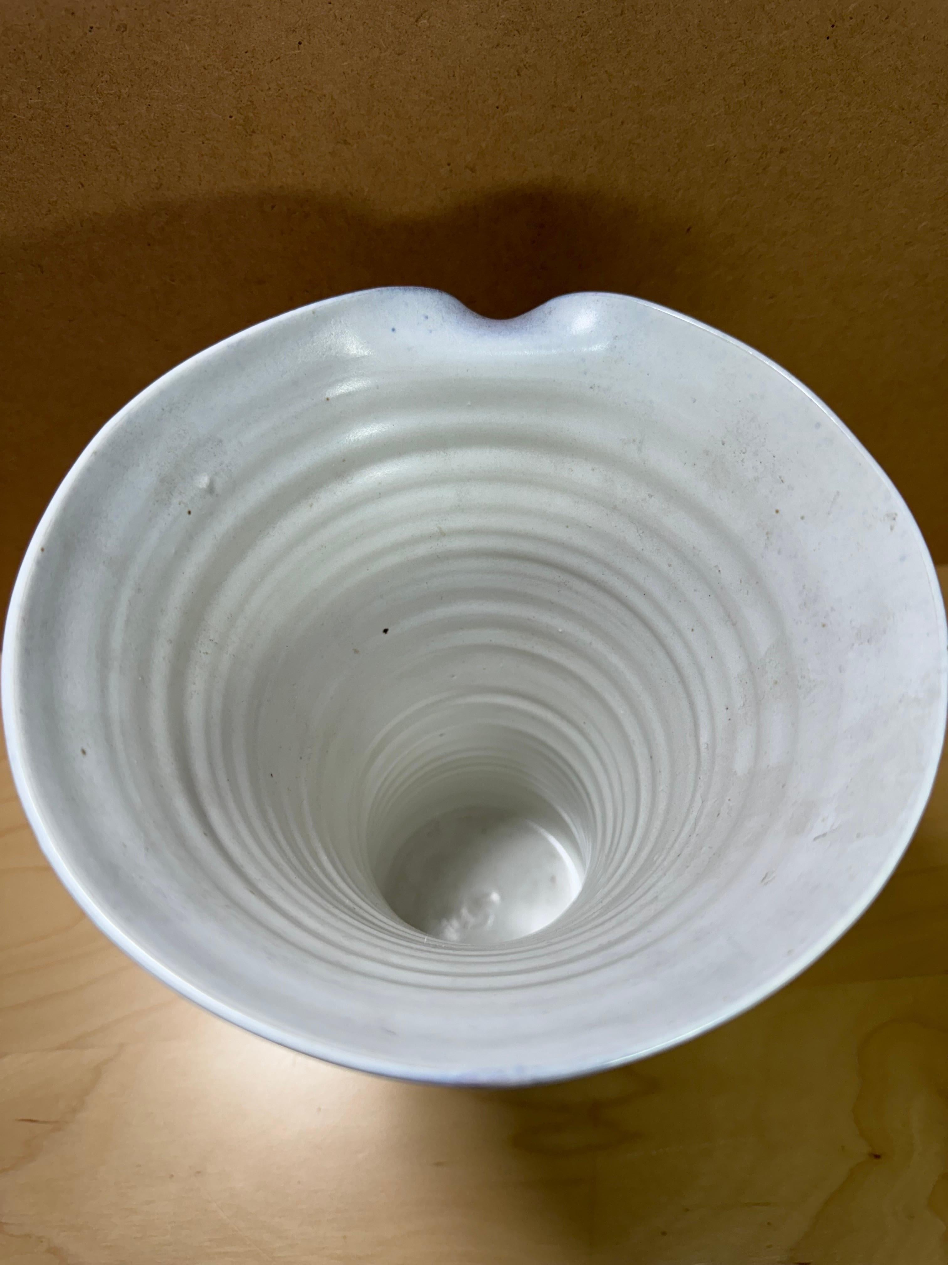 Hand-Crafted 1990's Vintage Dan Flat Studio Pottery Vase  For Sale