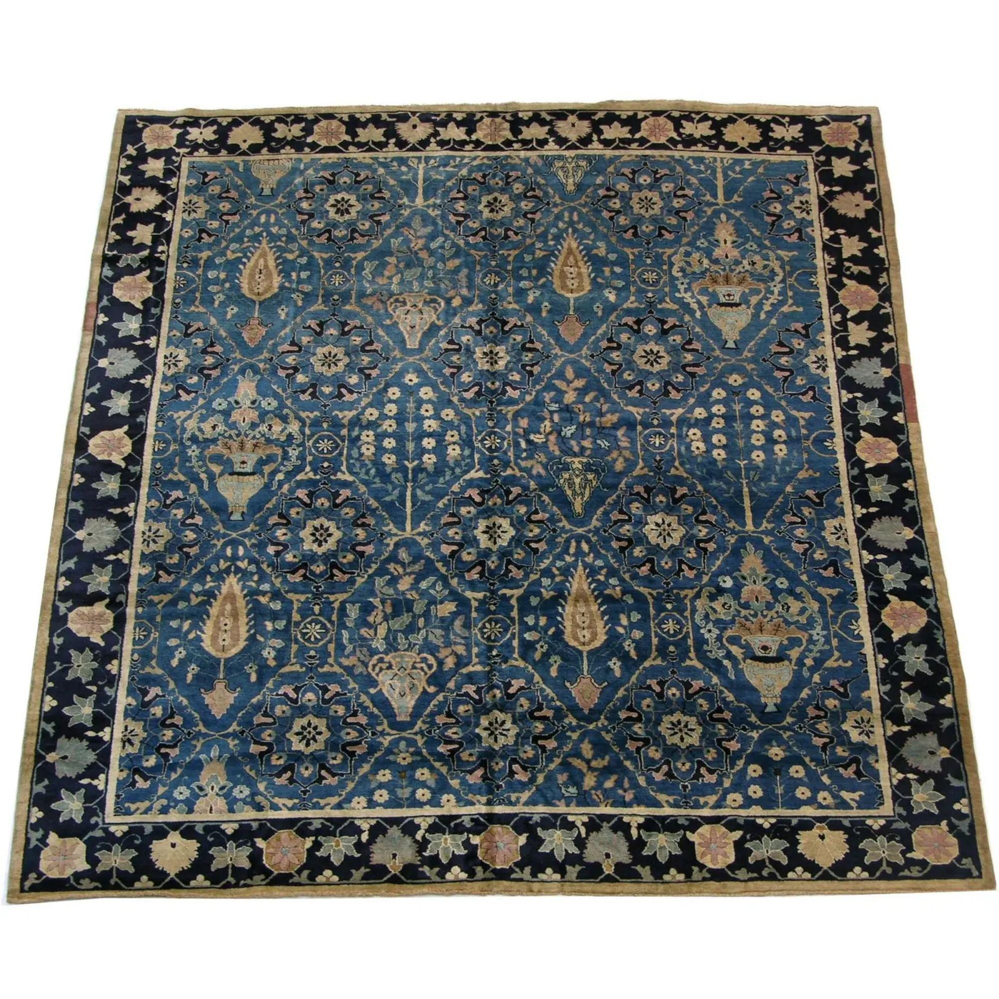 Early 20th Century 1990s Vintage Decorative Chinese Rug with Floral Design 10′2″ × 11′2″ For Sale