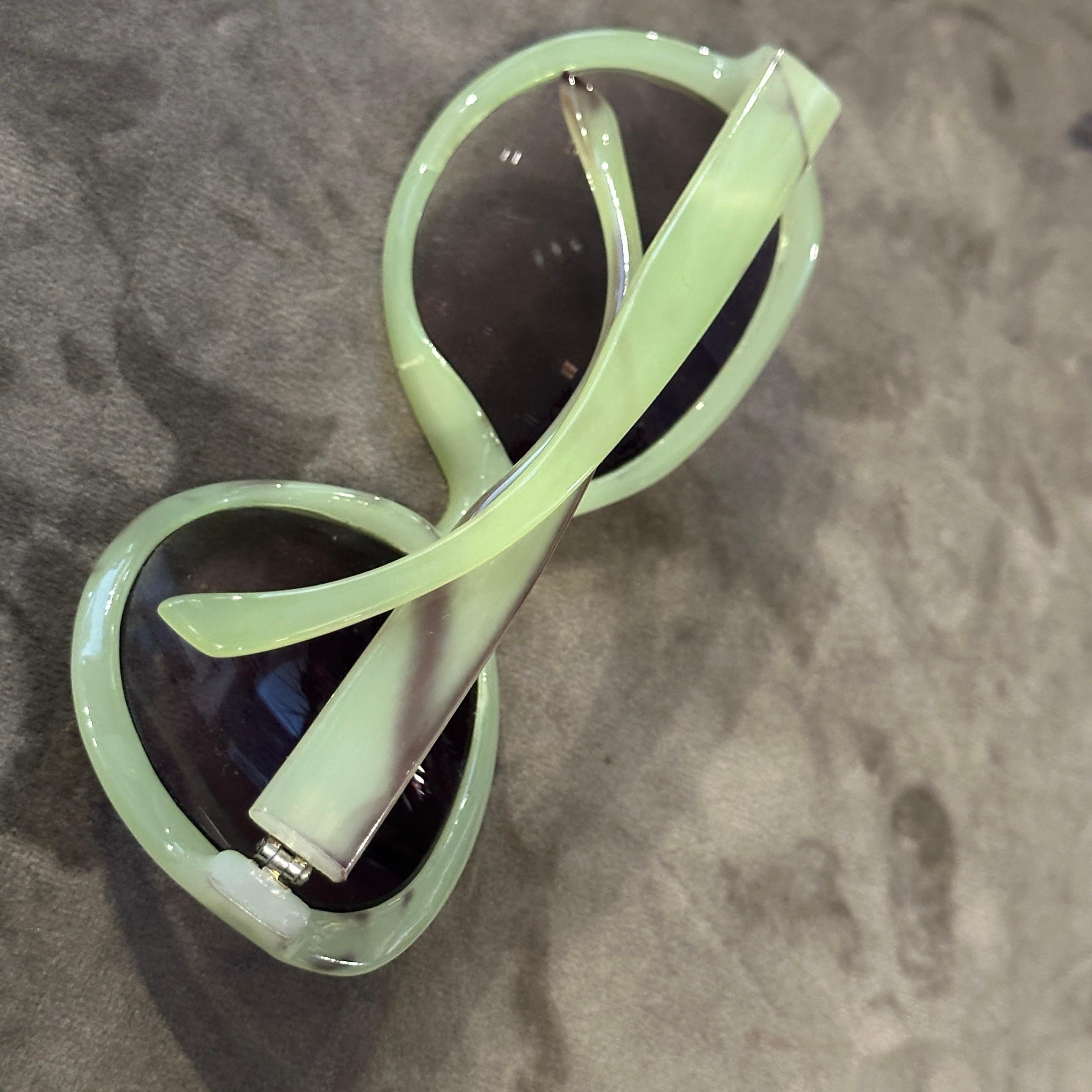 1990s Vintage Fake Green Marble Acetate Bon Bon Italian Sunglasses For Sale 6
