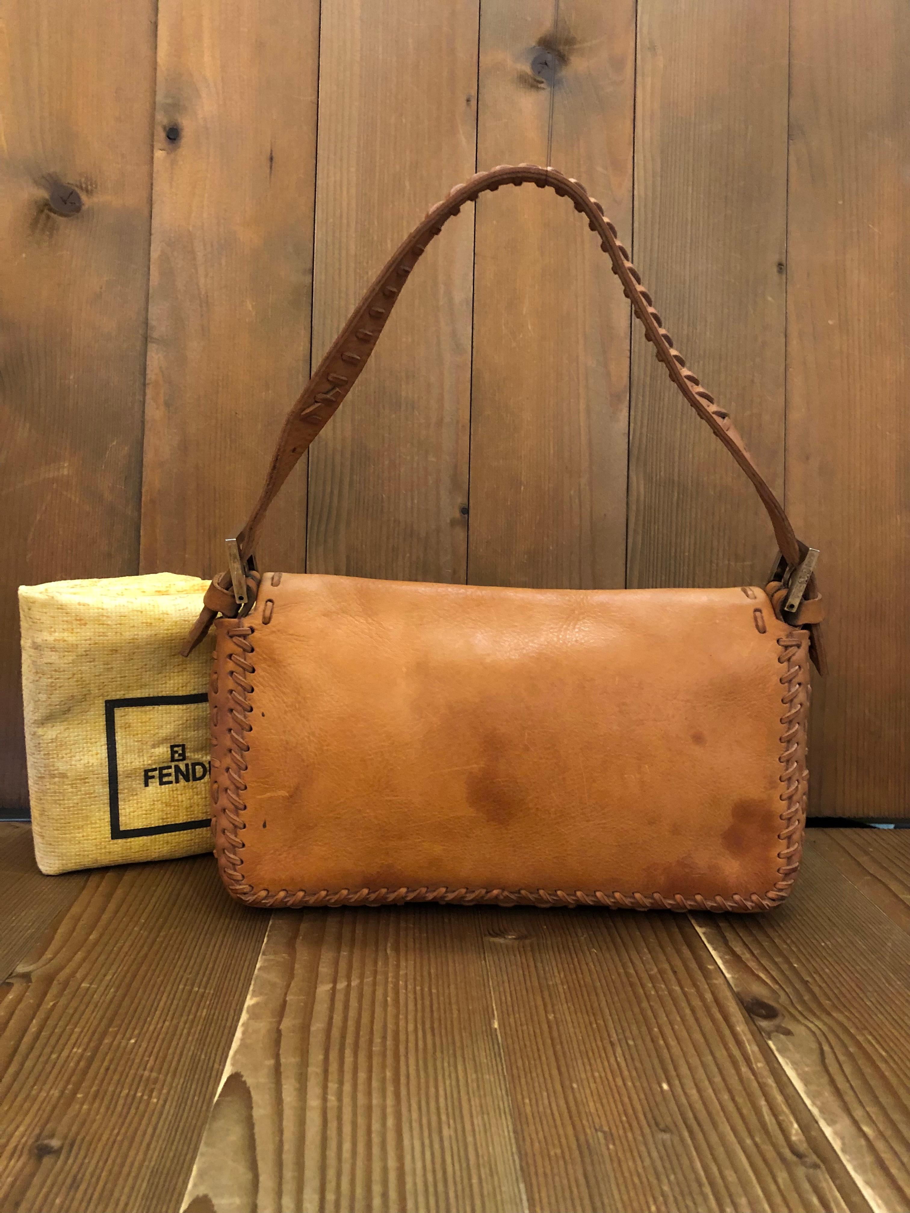 1990s Vintage FENDI Leather Whipstitch Mirror Baguette Handbag Camel In Good Condition In Bangkok, TH
