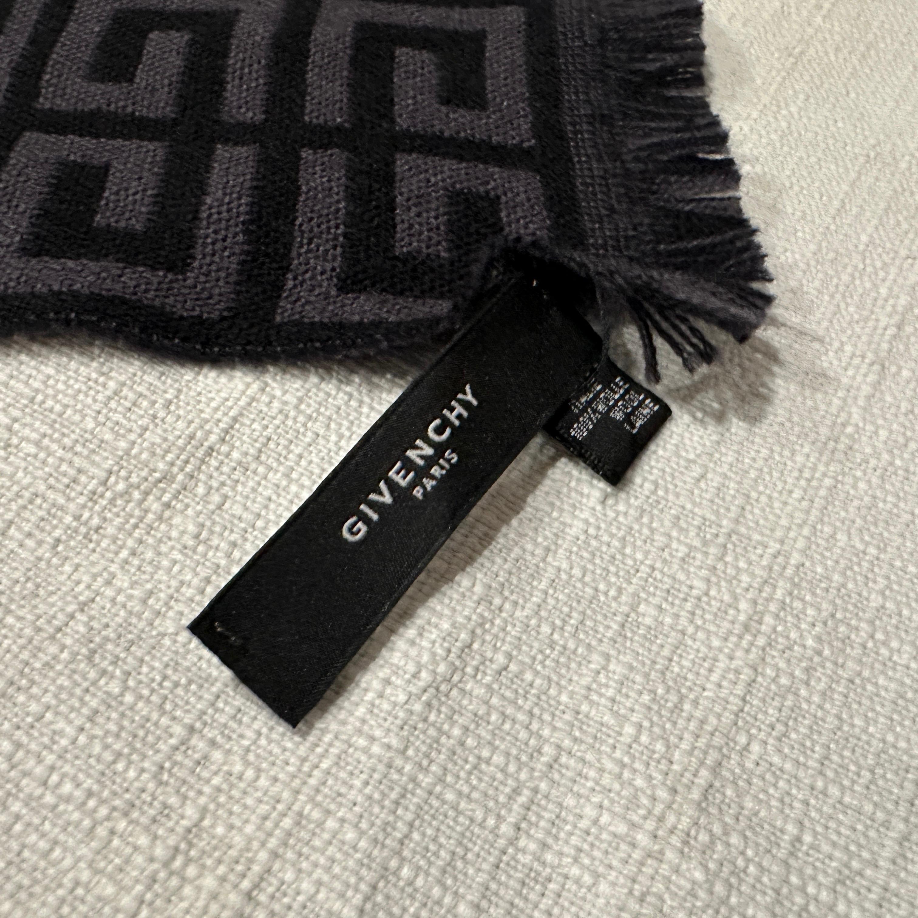 1990s Vintage Grey and Black Wool Continuous Logo Scarf by Givenchy For Sale 5