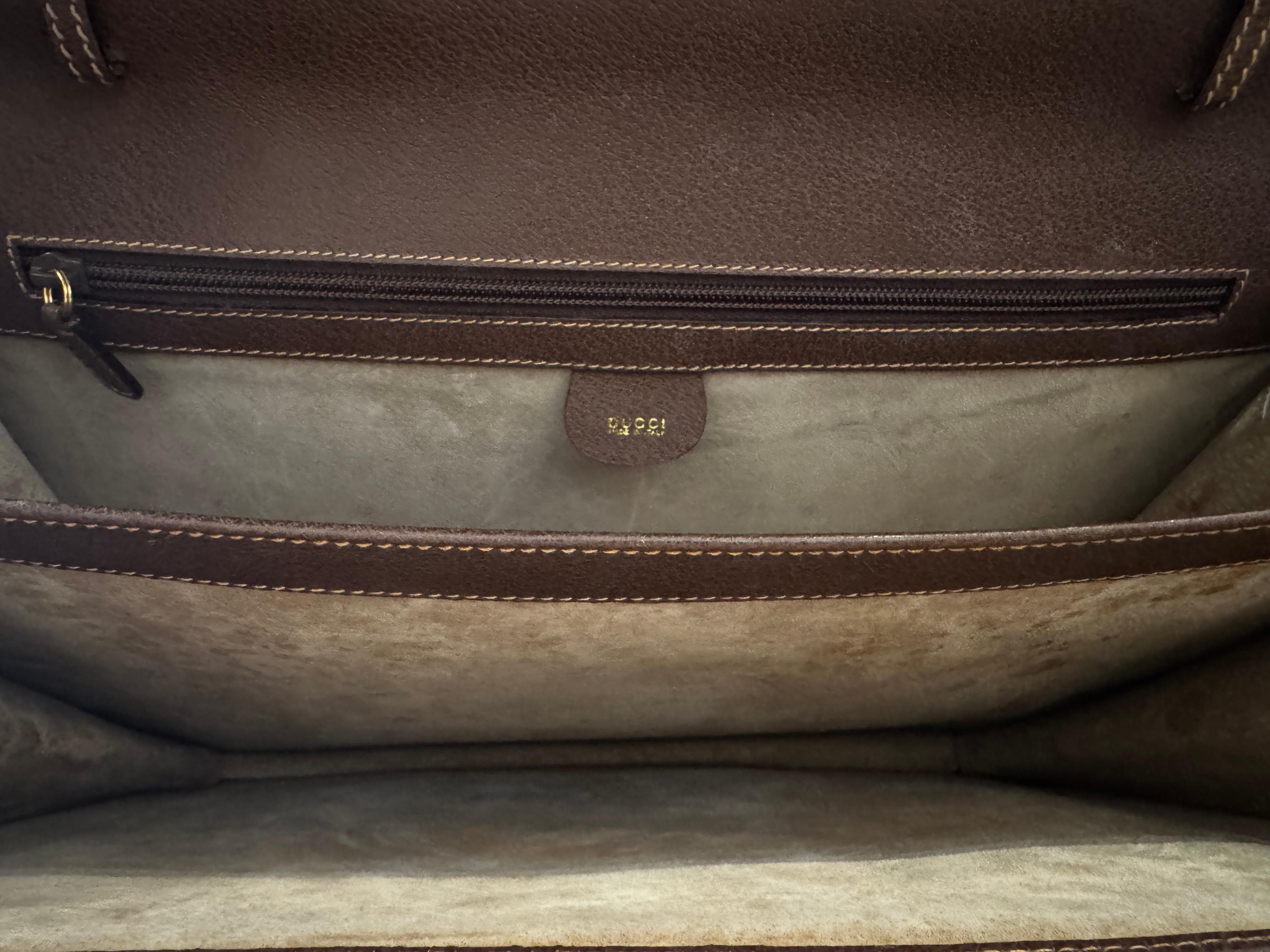 GUCCI - Sac fourre-tout document en cuir de porc marron foncé, années 1990 en vente 5