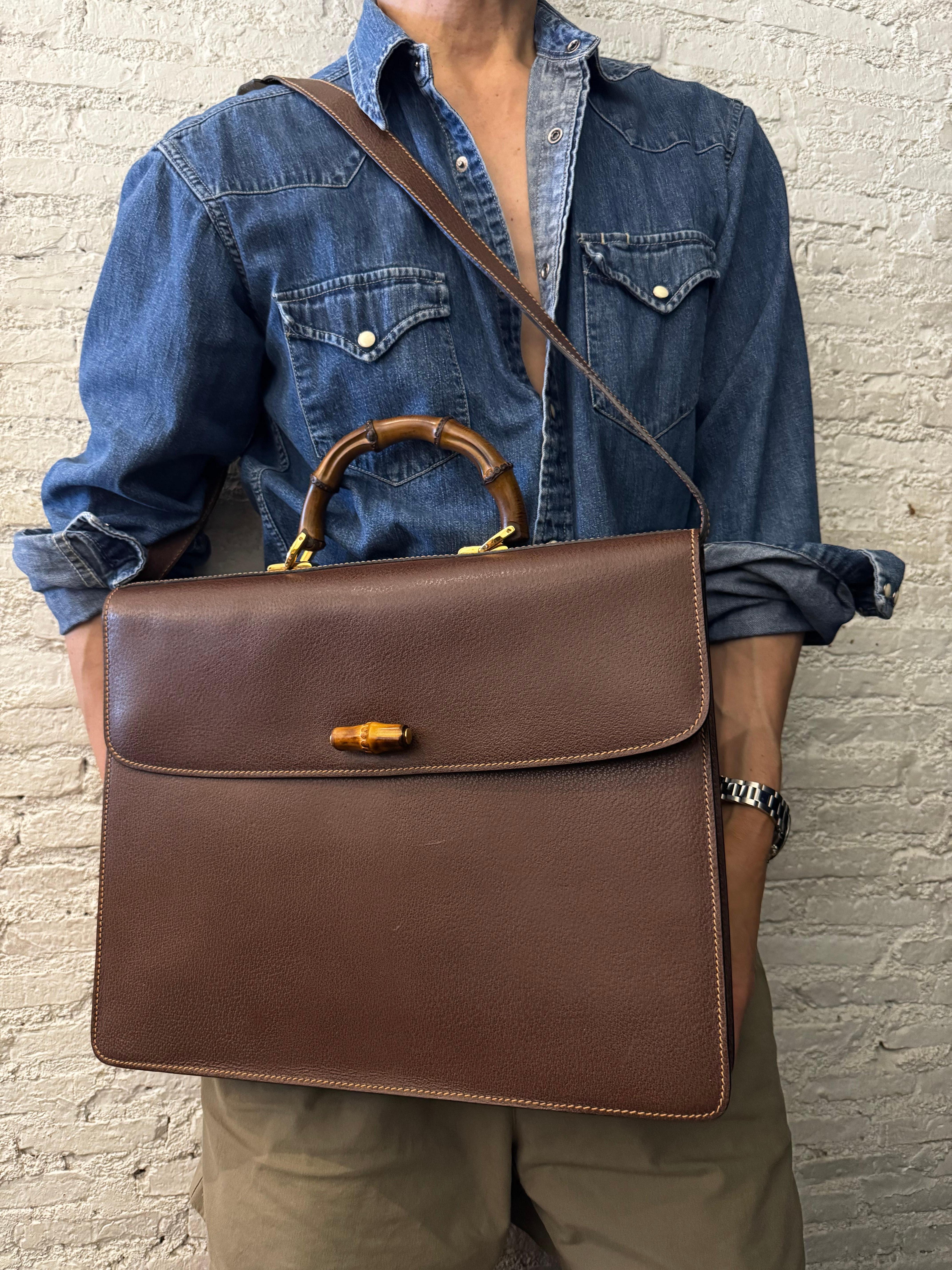 GUCCI - Sac fourre-tout document en cuir de porc marron foncé, années 1990 en vente 6