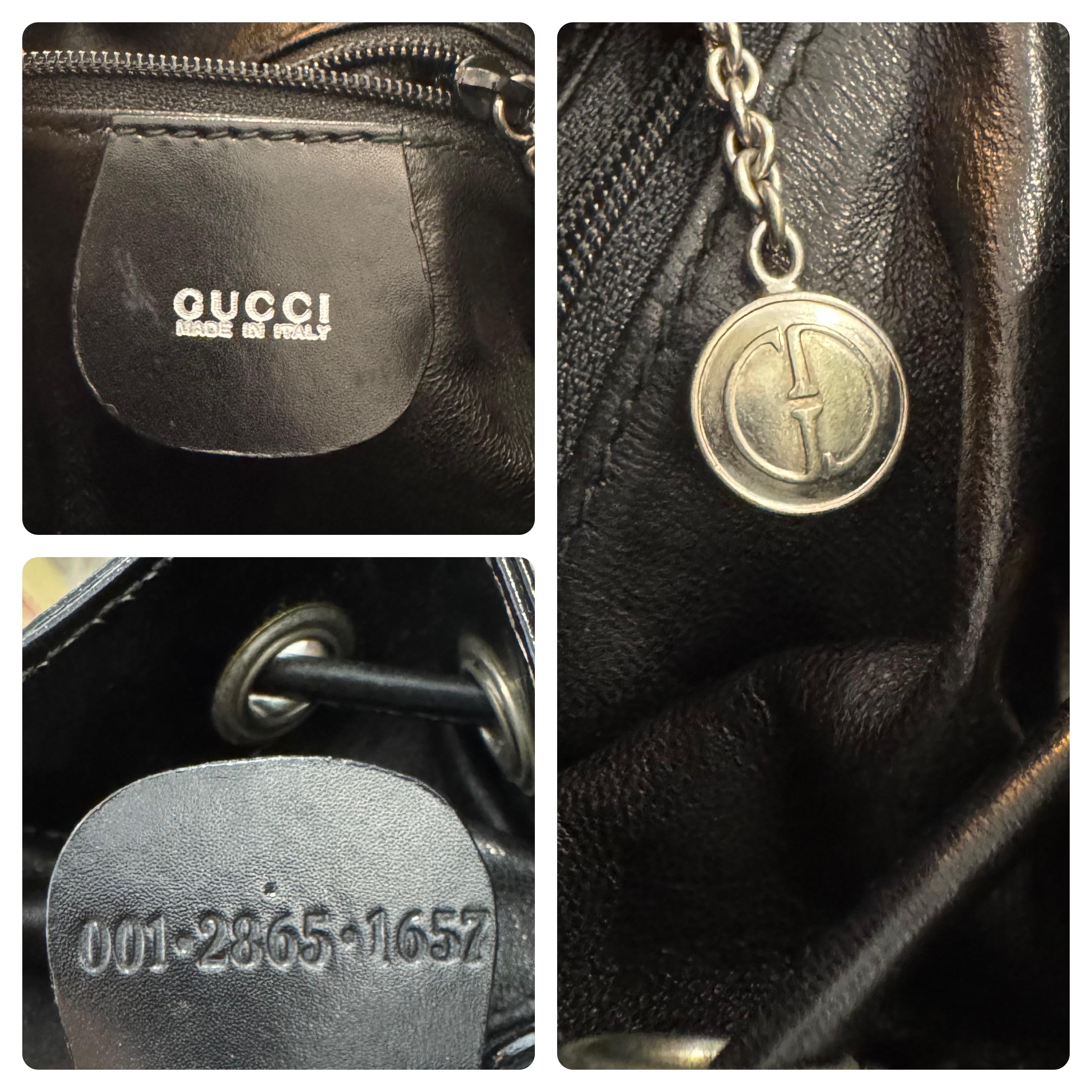 1990s Vintage GUCCI Bamboo Patent Leather Bucket Bag Black 4