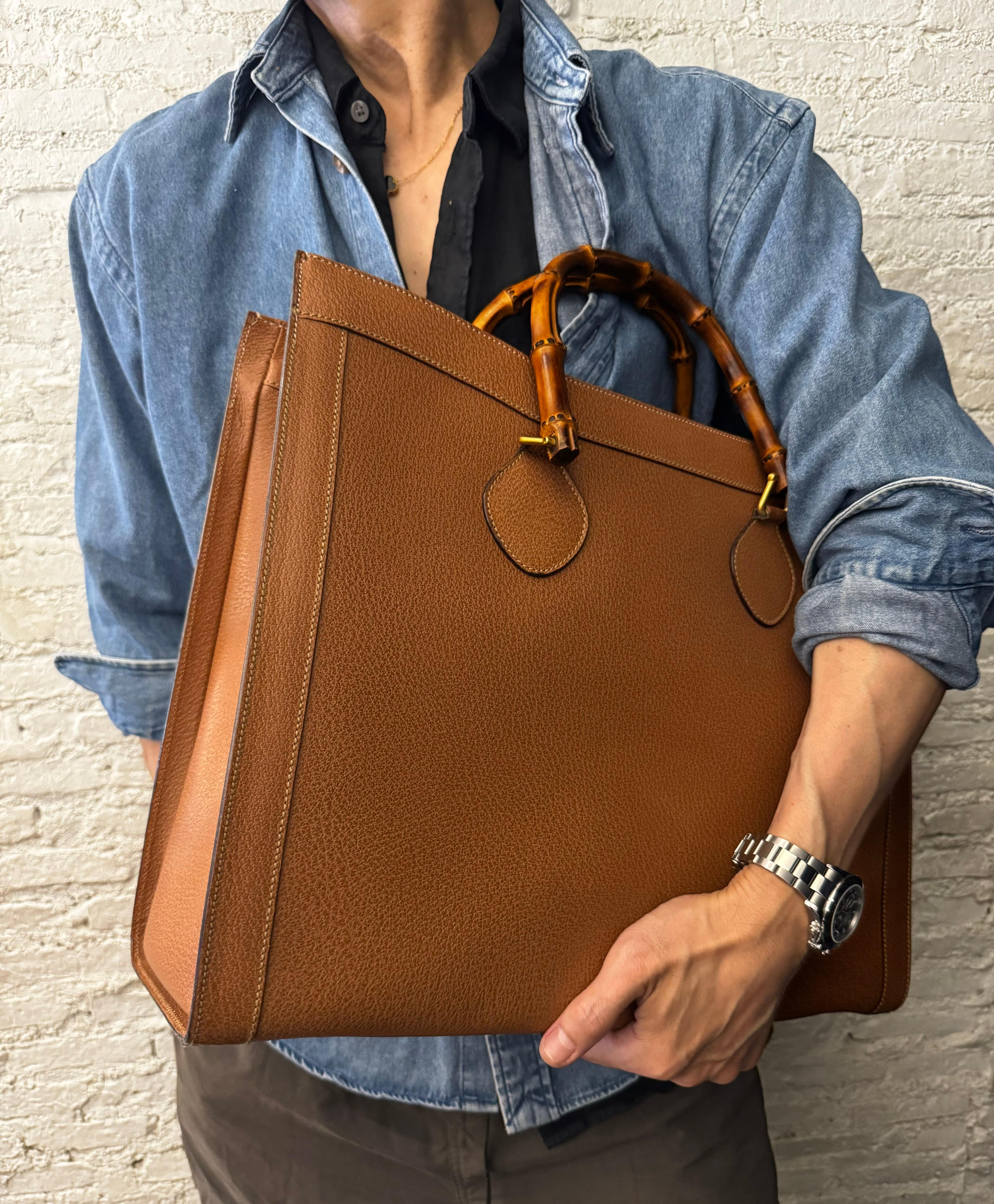 1990s Vintage GUCCI Bamboo Tote Diana Tote Bag Leather Caramel Large 6