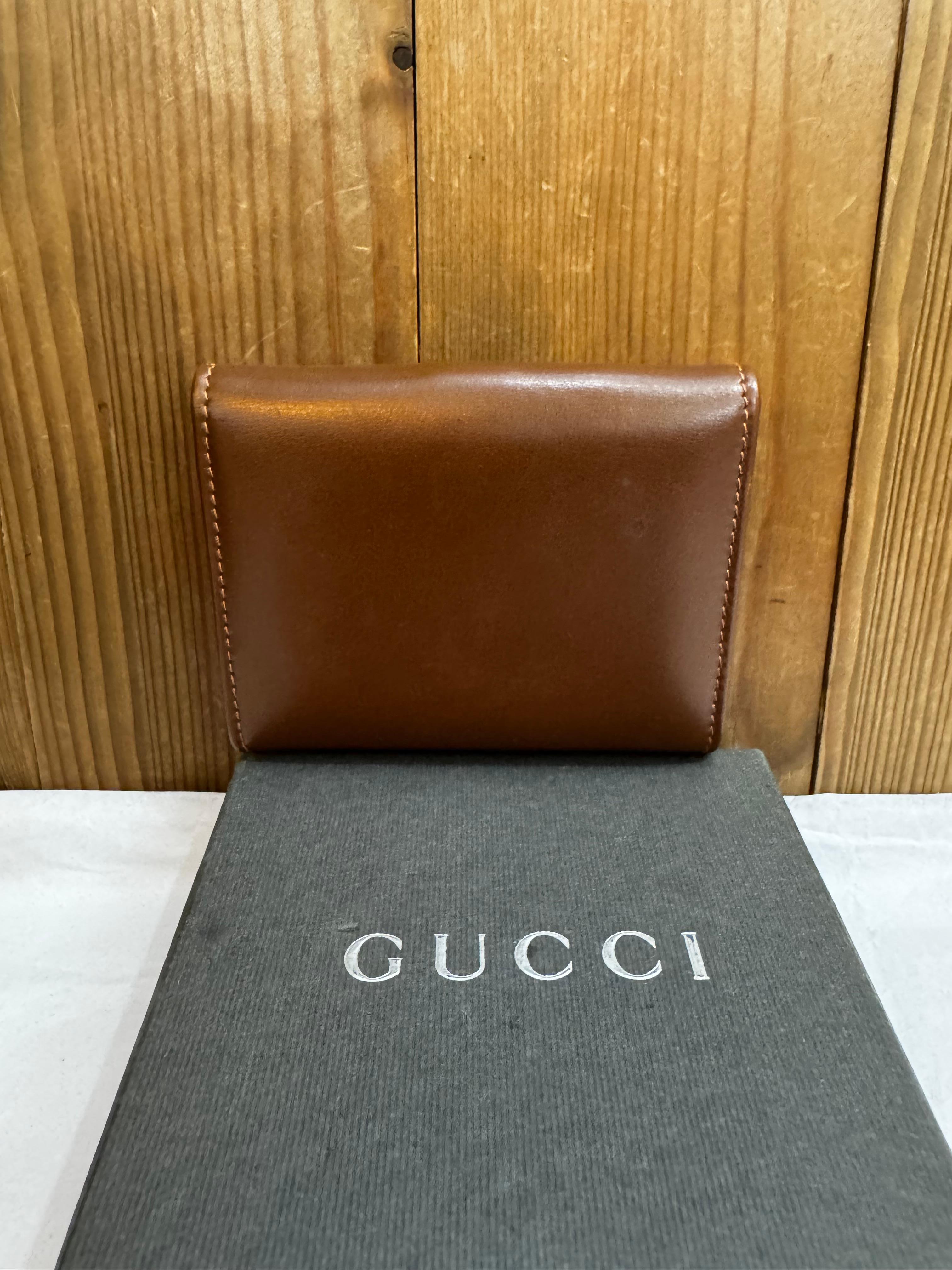 1990s Vintage GUCCI Pferdekopf Leder Telefonbuch Notizblock Braun im Zustand „Hervorragend“ im Angebot in Bangkok, TH