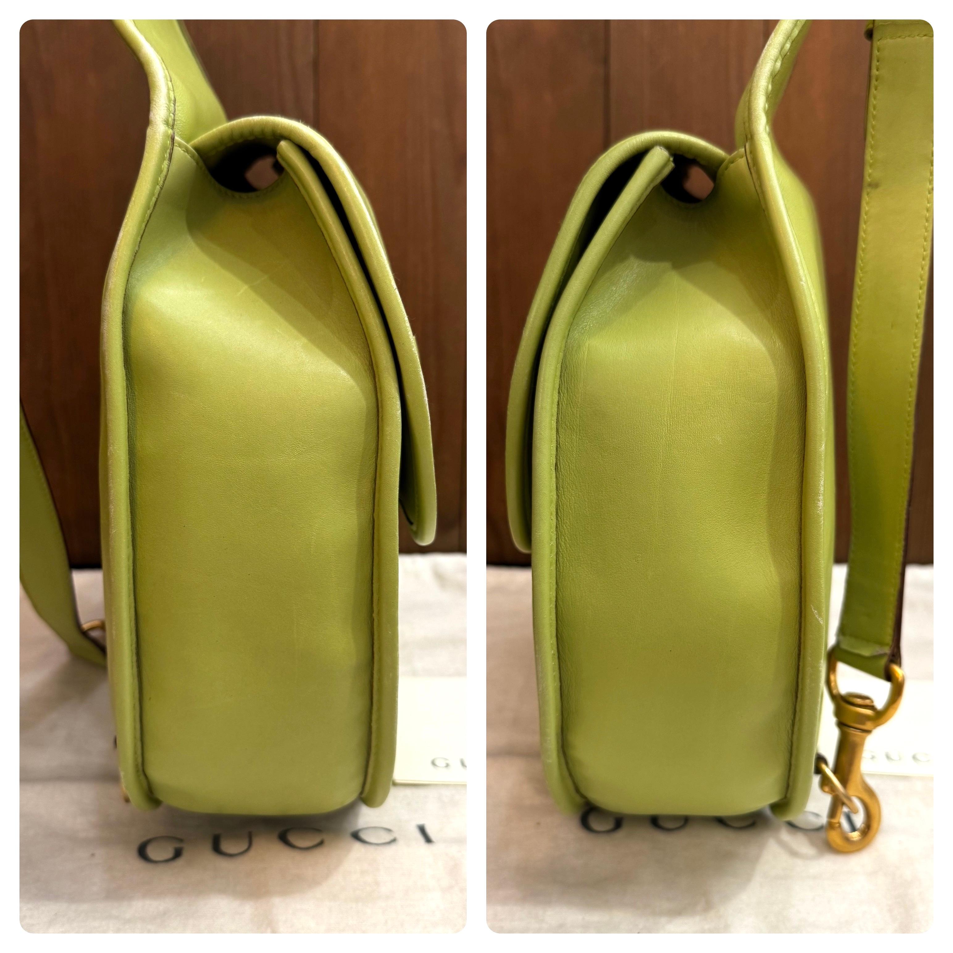 1990s Vintage GUCCI Horsebit Leather Shoulder Sling Bag Green Large 5