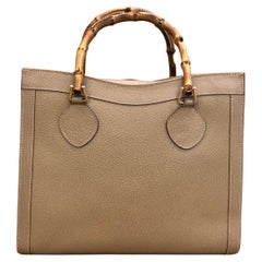 1990s Vintage Gucci Khaki Leather Bamboo Tote Diana Tote Bag (Medium)