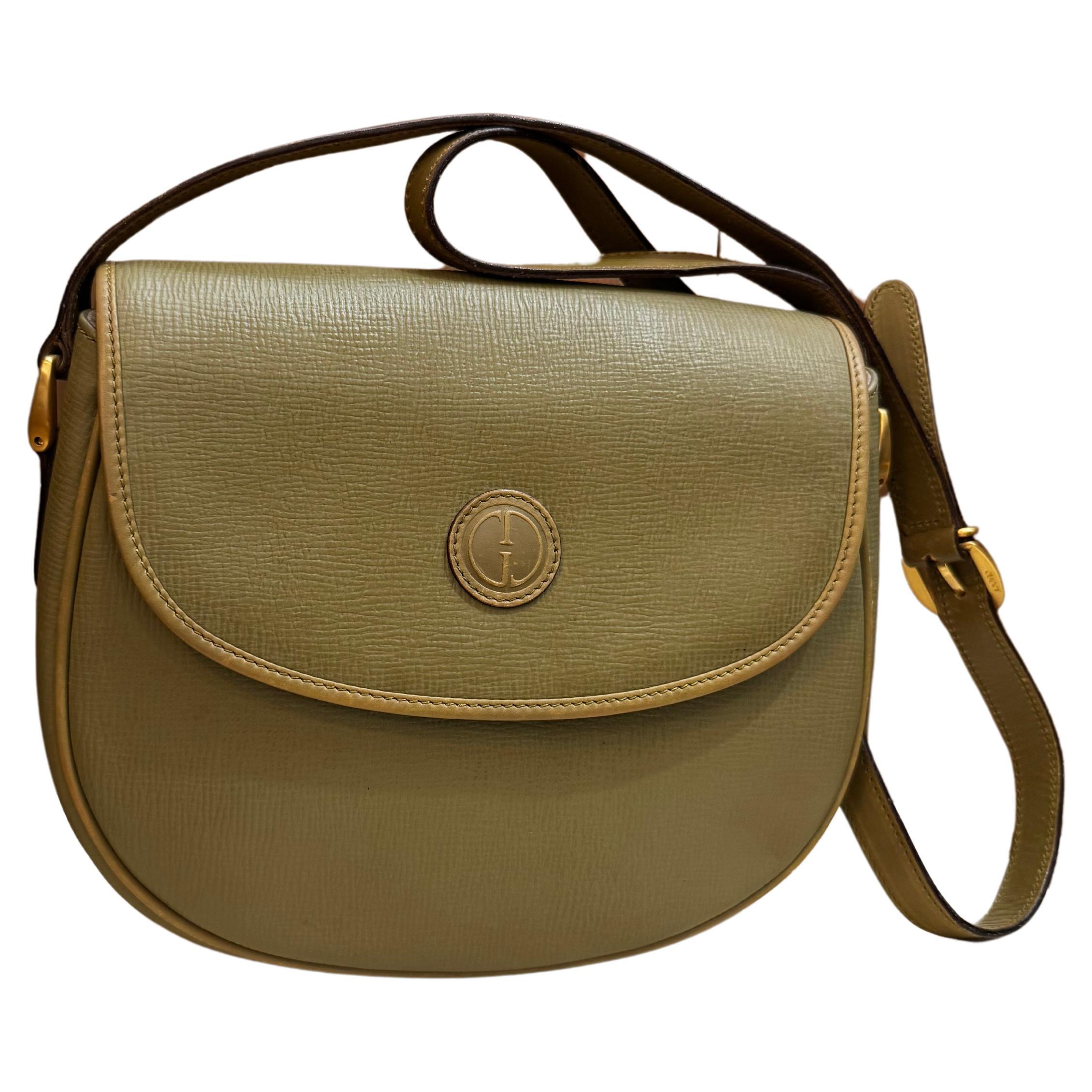 1990 Vintage GUCCI Leather Crossbody Bag Calfskin Green en vente