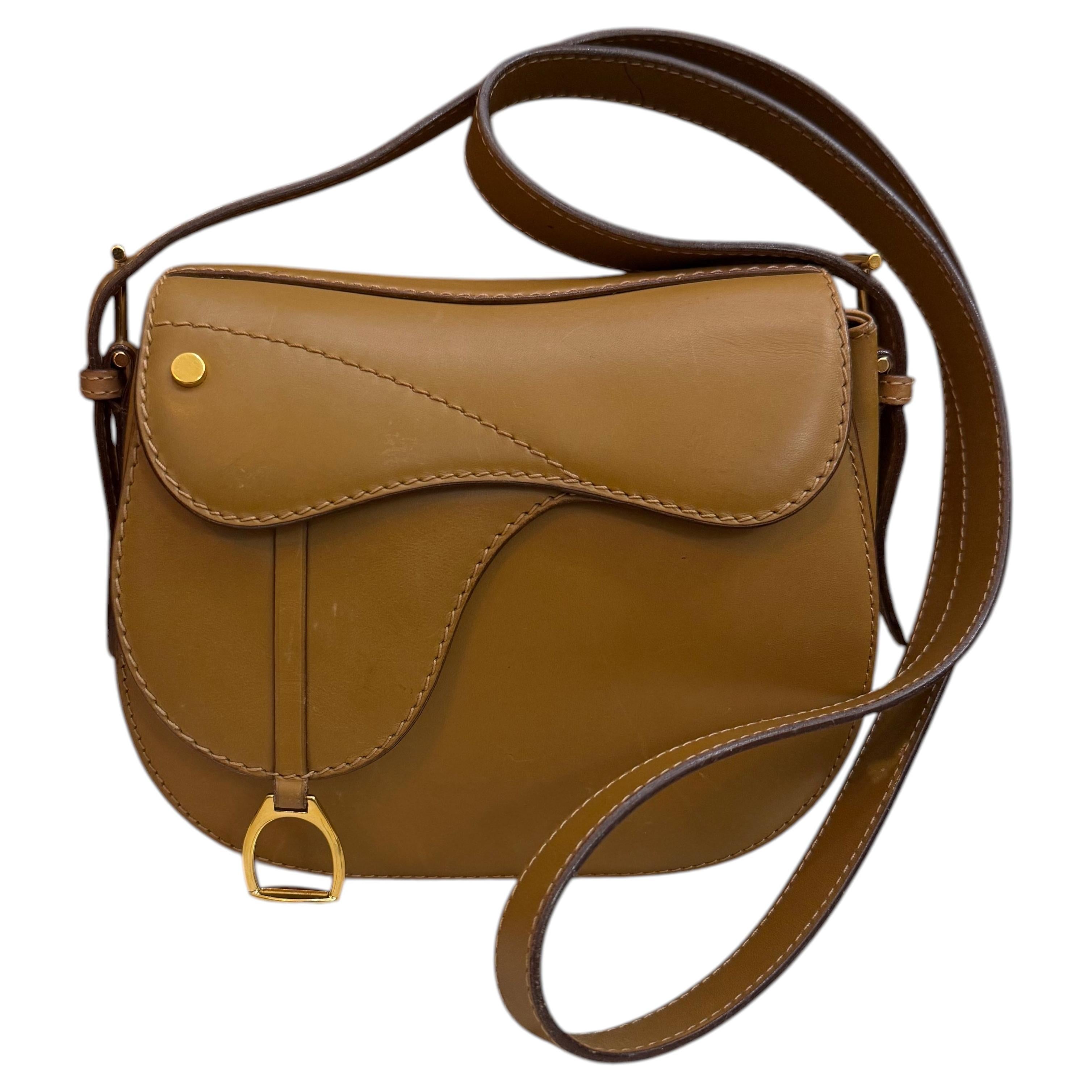 1990s Vintage GUCCI Leather Saddle Crossbody Bag Equestrian Calfskin Brown For Sale