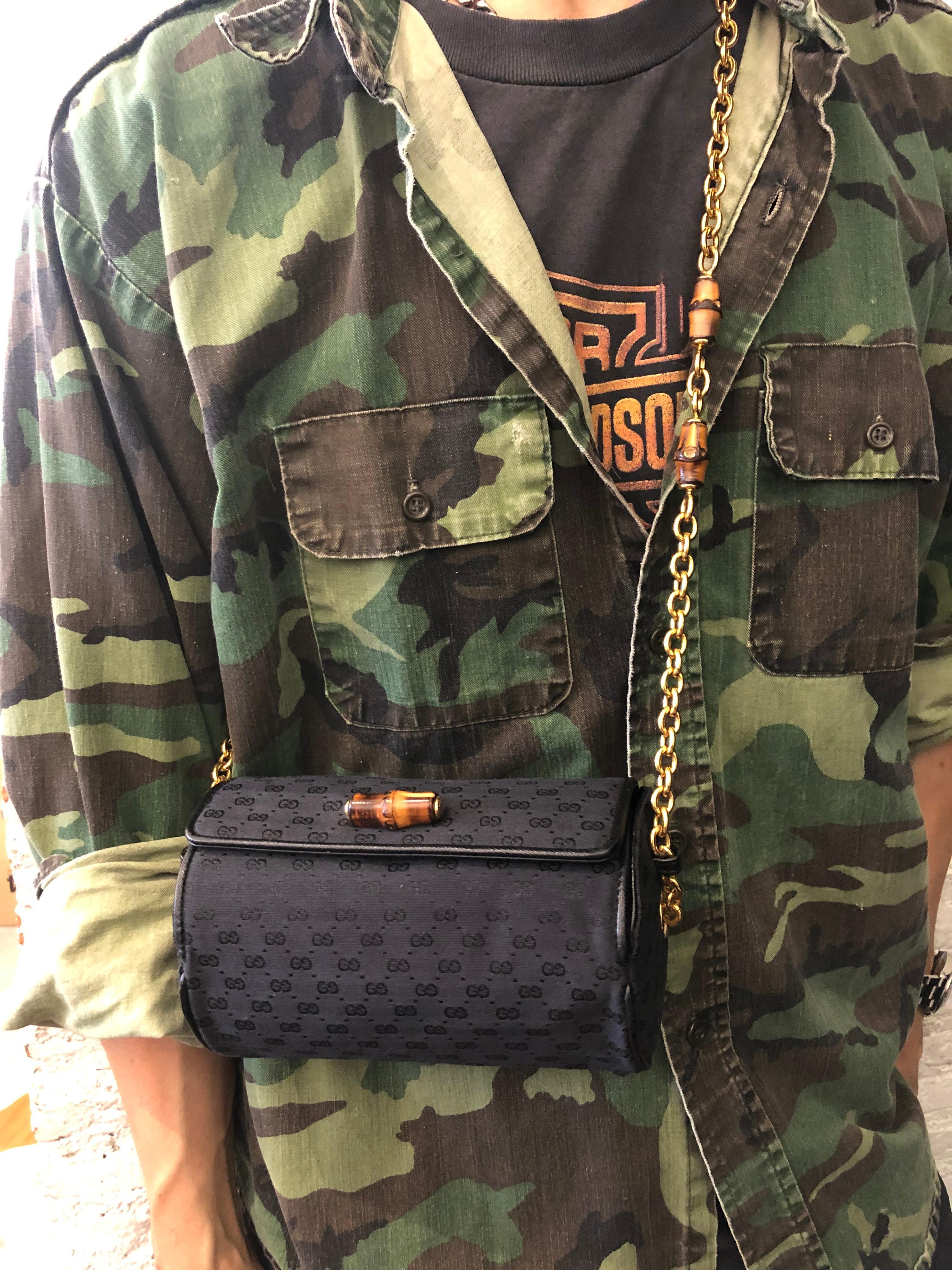 1990s Vintage GUCCI Micro GG Jaccquard Bamboo Chain Pouch Bag Black 3
