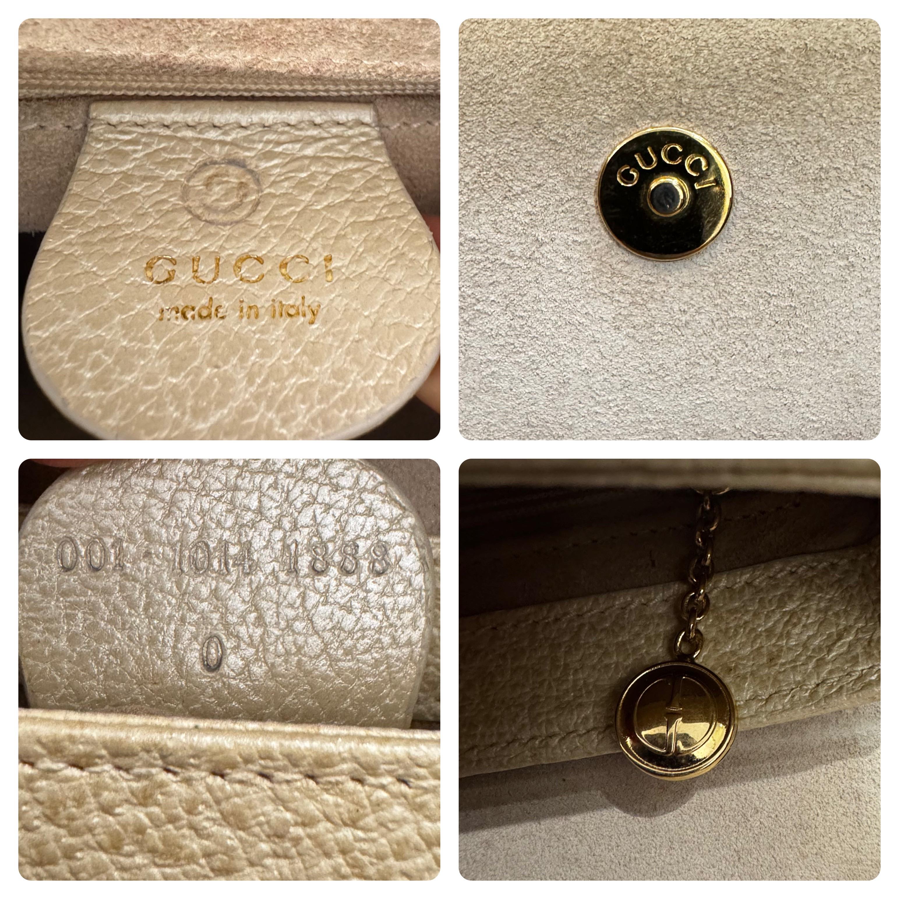 1990s Vintage GUCCI Small Bamboo Leather Handbag Off white For Sale 5