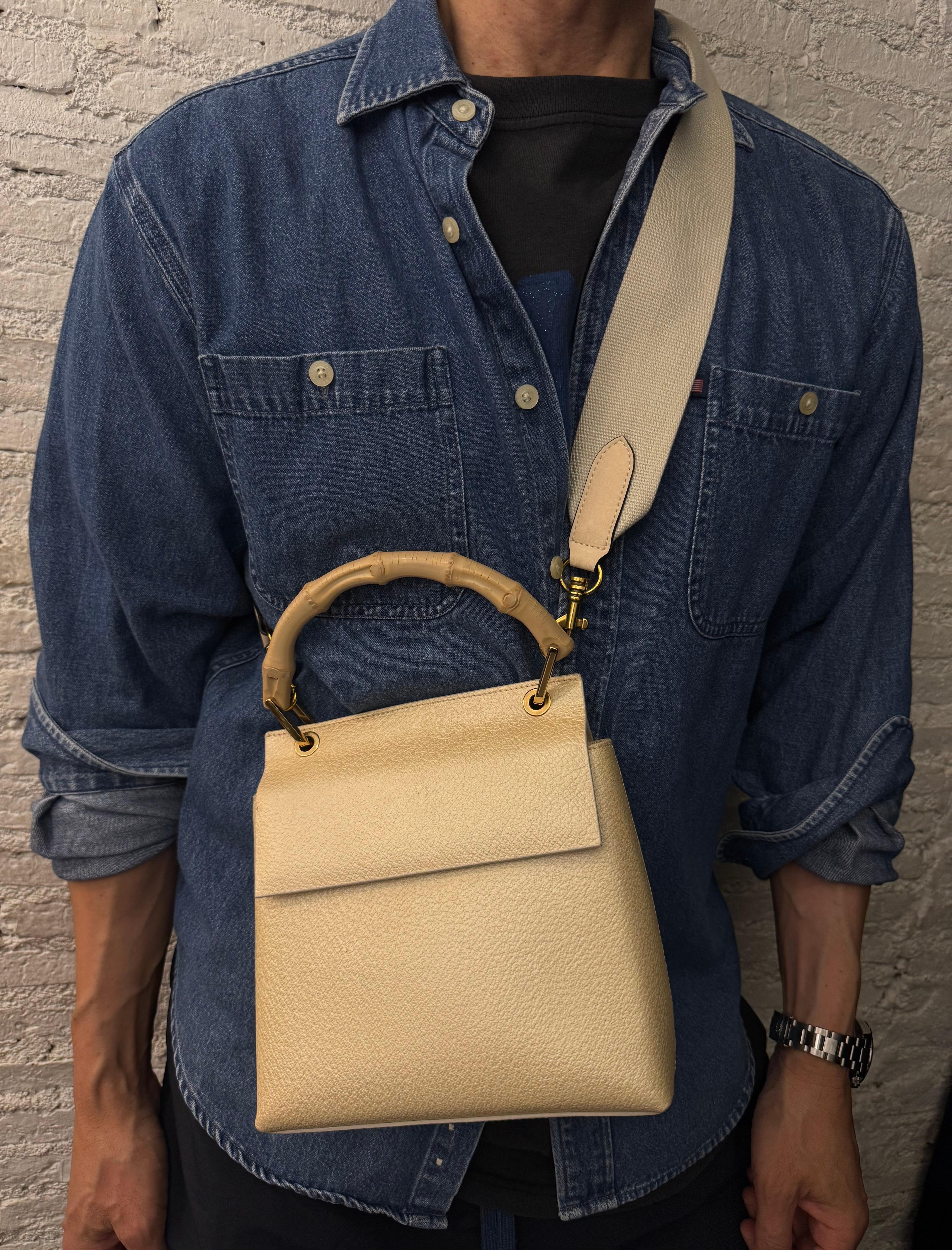 Women's or Men's 1990s Vintage GUCCI Small Bamboo Leather Handbag Off white For Sale
