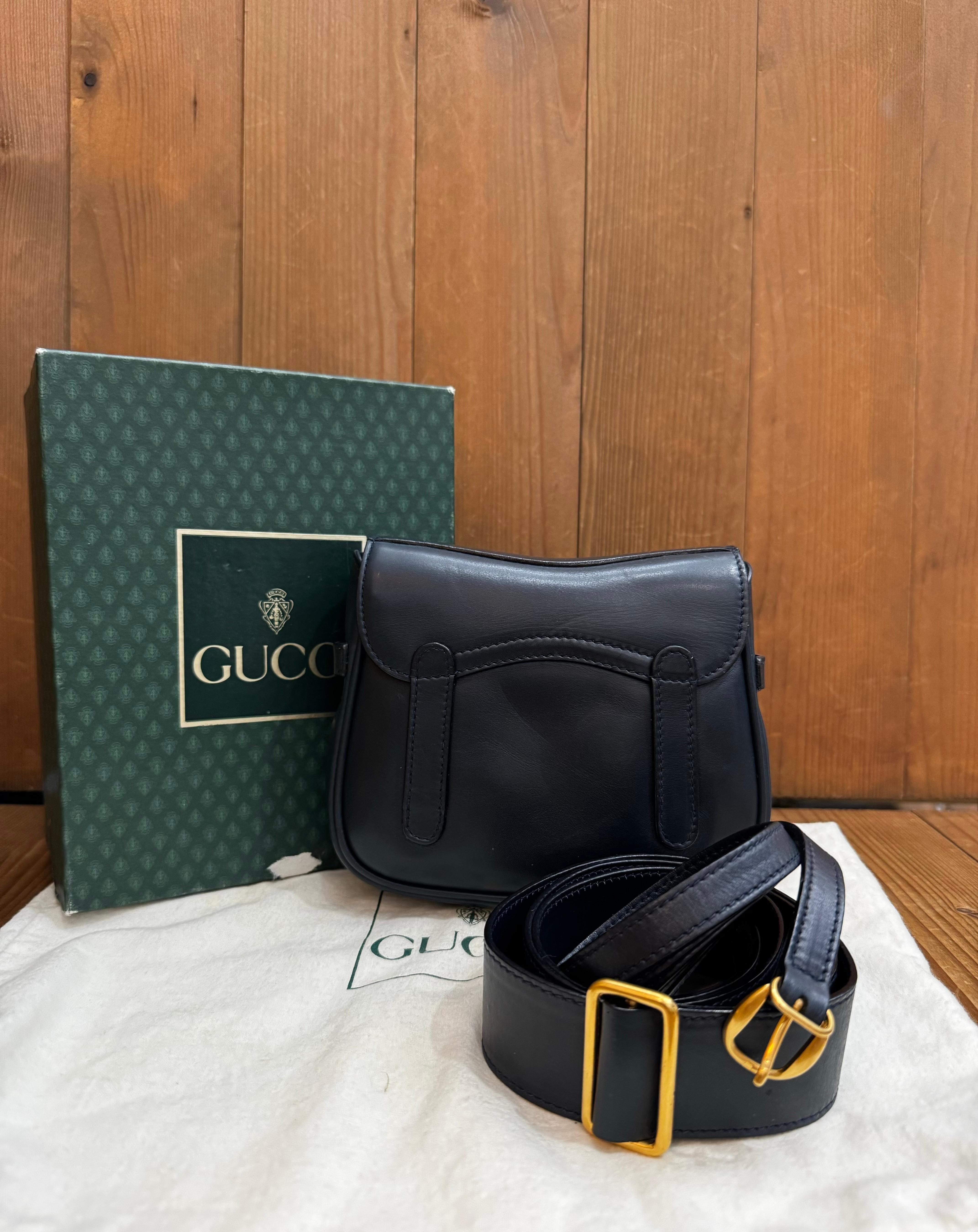 1990s Vintage GUCCI Mini Calfskin Leather Saddle Crossbody Belt Bag Navy Two-Way 5