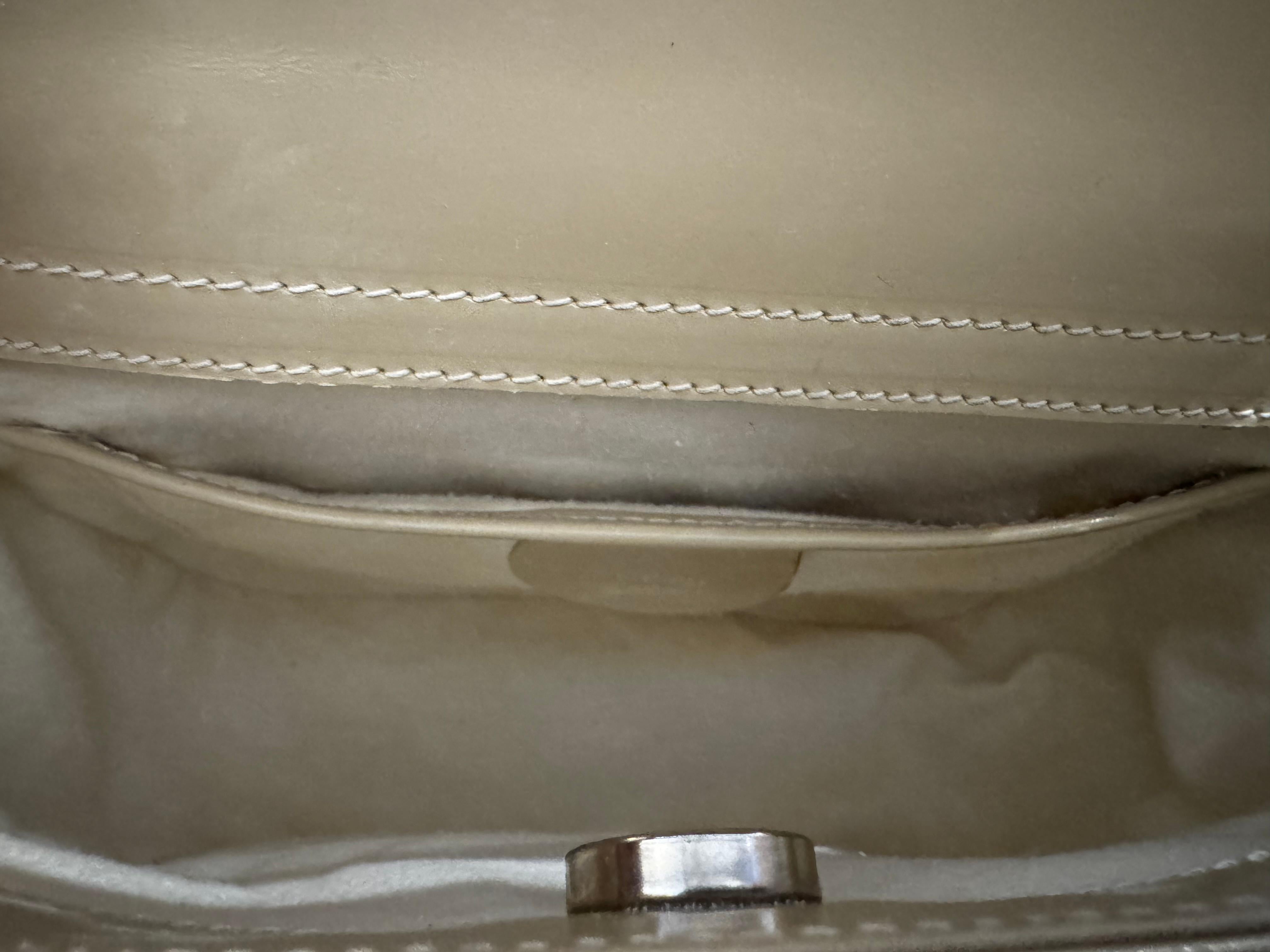 1990s Vintage GUCCI Mini Hobo Handbag Calfskin Leather Beige 1