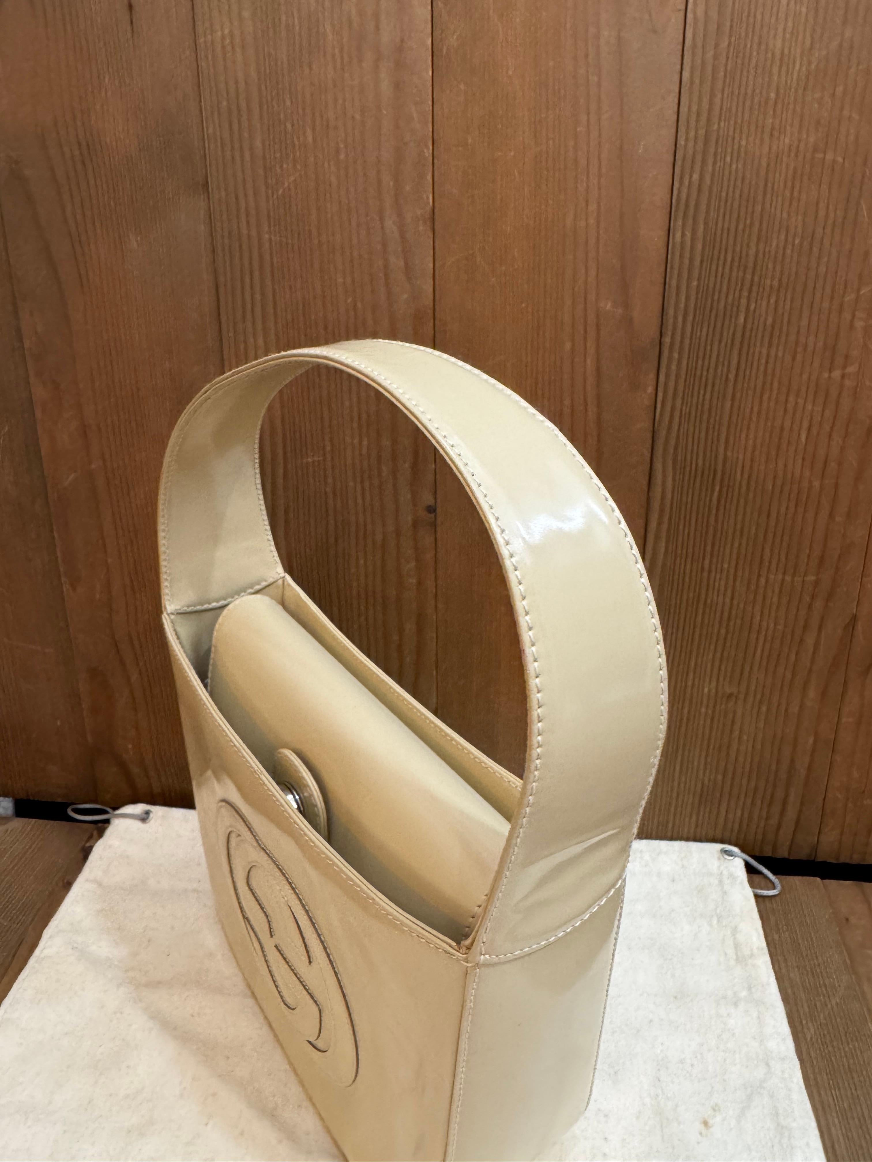 1990s Vintage GUCCI Mini Hobo Handbag Calfskin Leather Beige 5