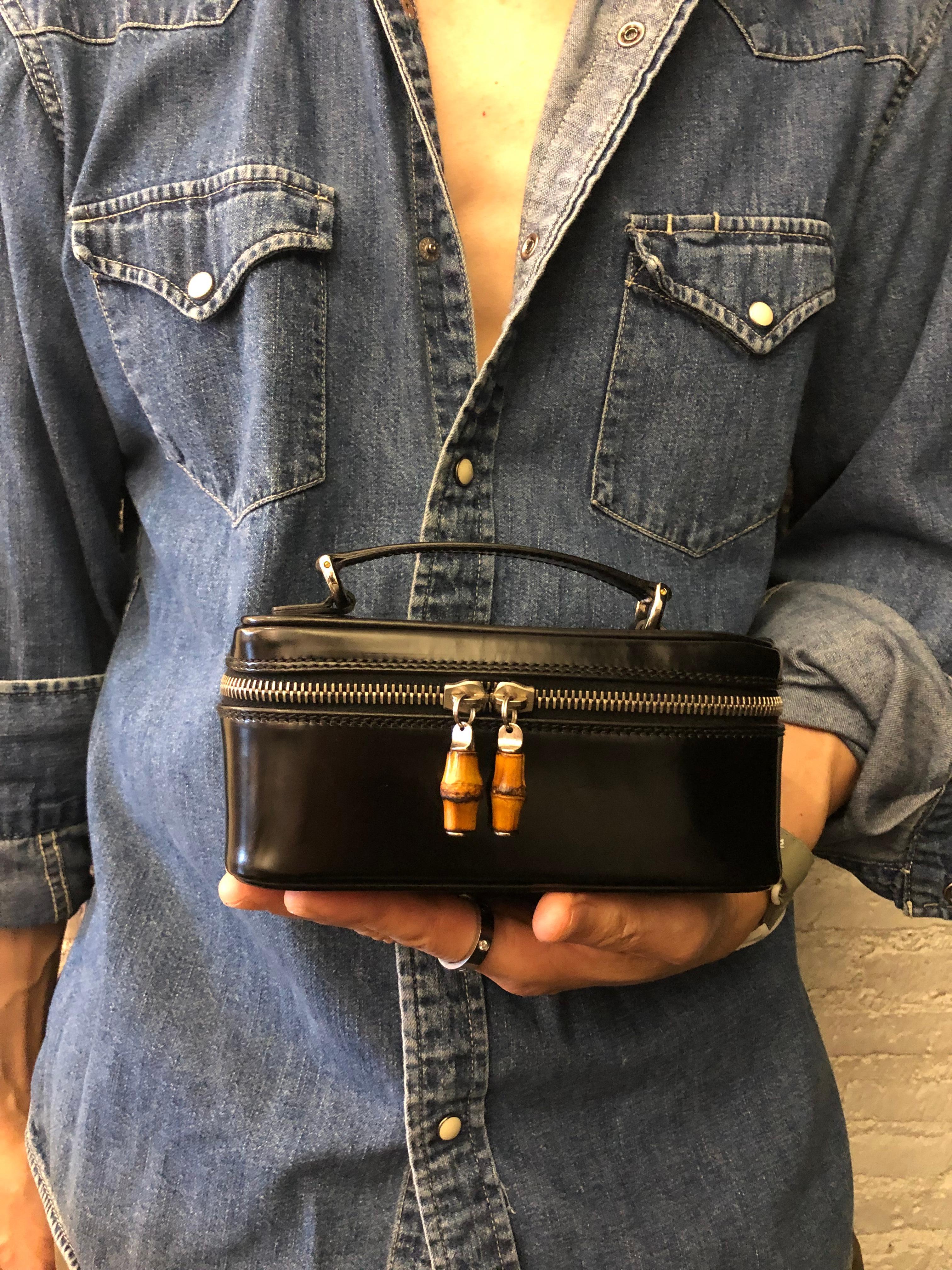 1990s Vintage GUCCI Mini Vanity Case Hand Bag Polished Leather Black 2