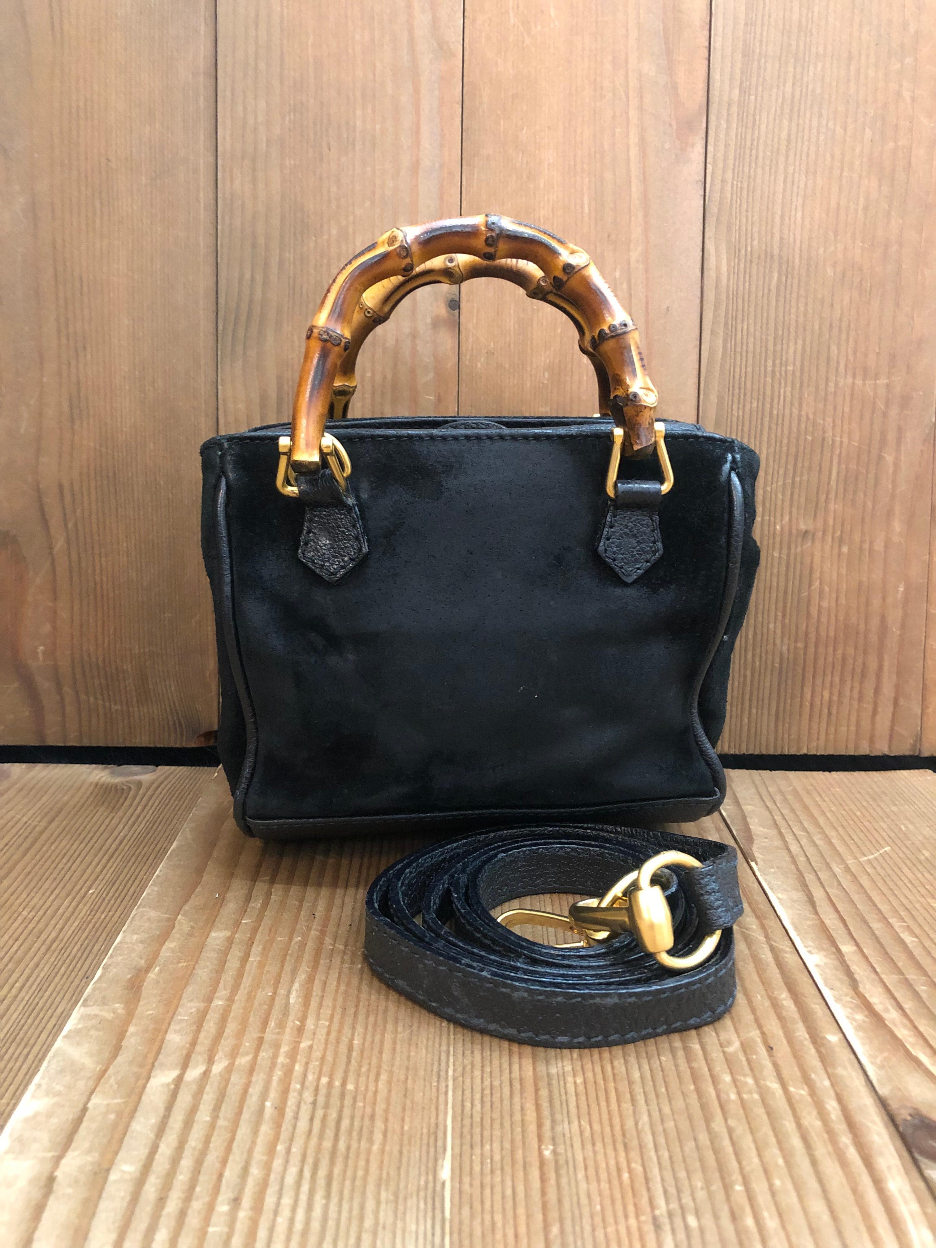 1990s Vintage GUCCI Mini Nubuck Leather Bamboo Two-Way Crossbody Handbag Black In Fair Condition In Bangkok, TH